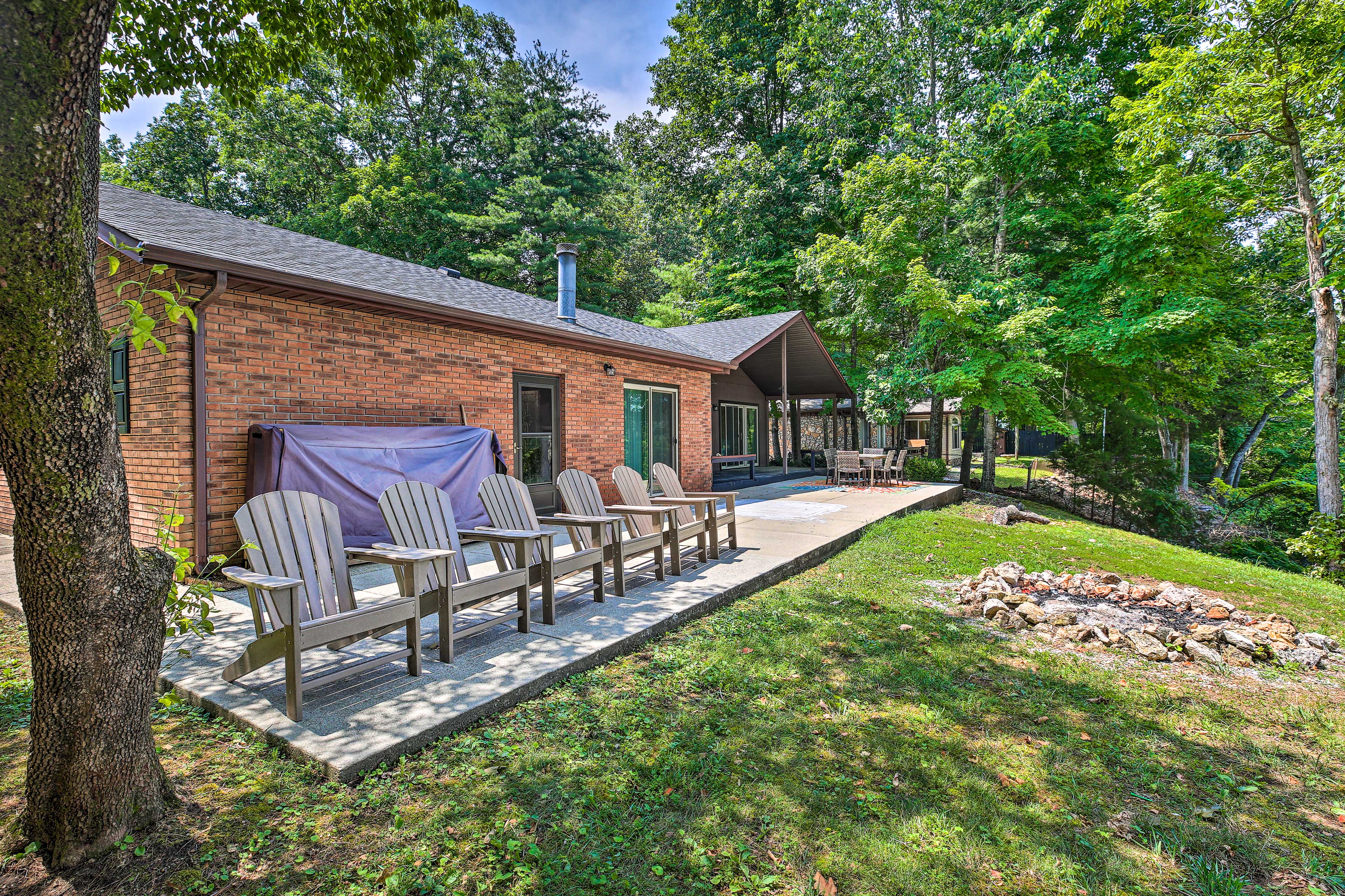 Property Image 2 - Idyllic Bronston Retreat w/ Fire Pit + View!