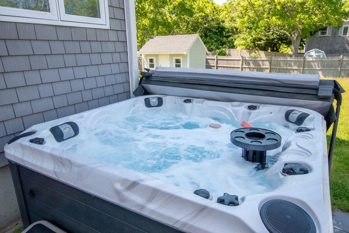 Property Image 2 - Stunningly Decorated Home with Hot Tub!