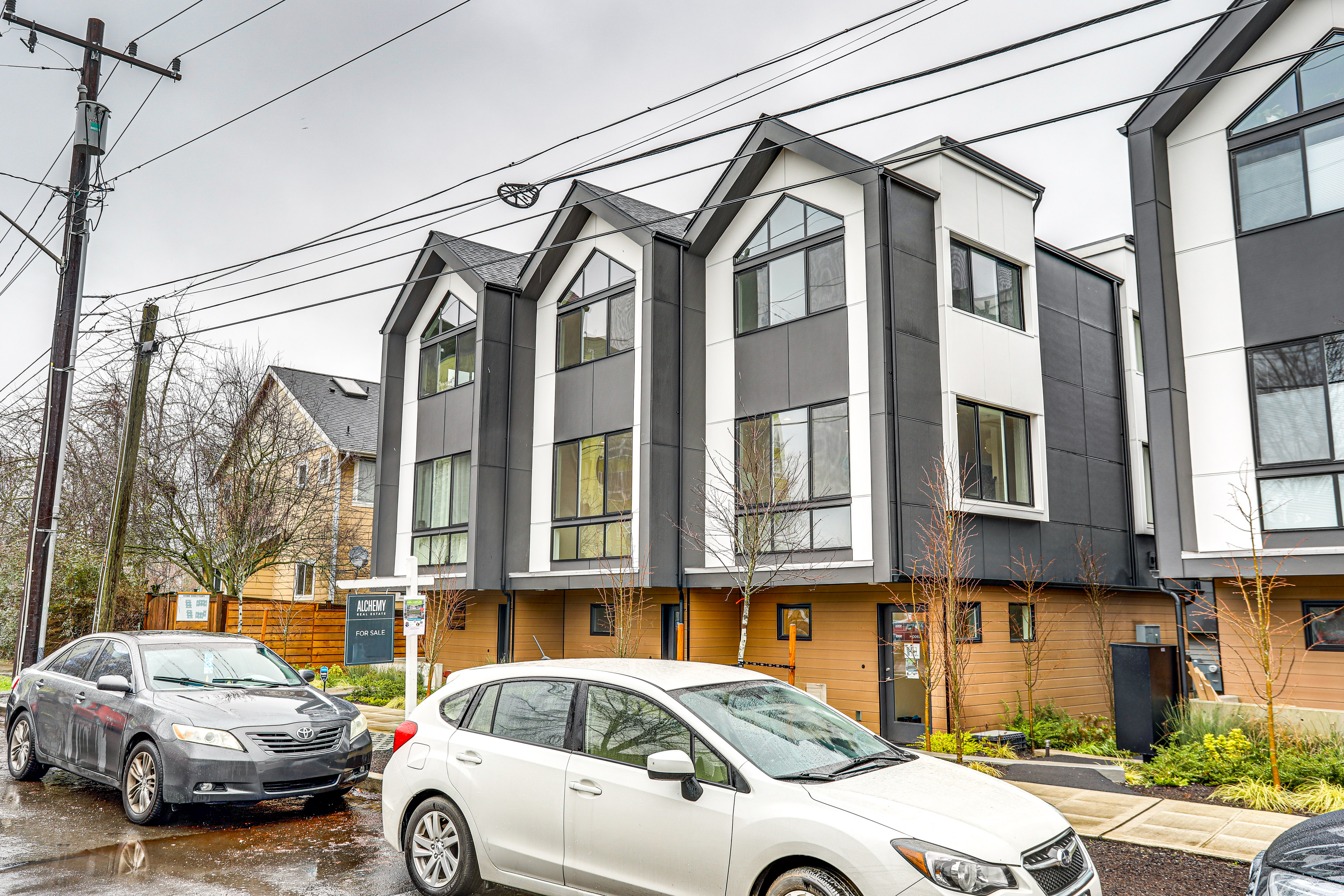 Property Image 2 - Modern Seattle Townhome: Walk to Light Rail!