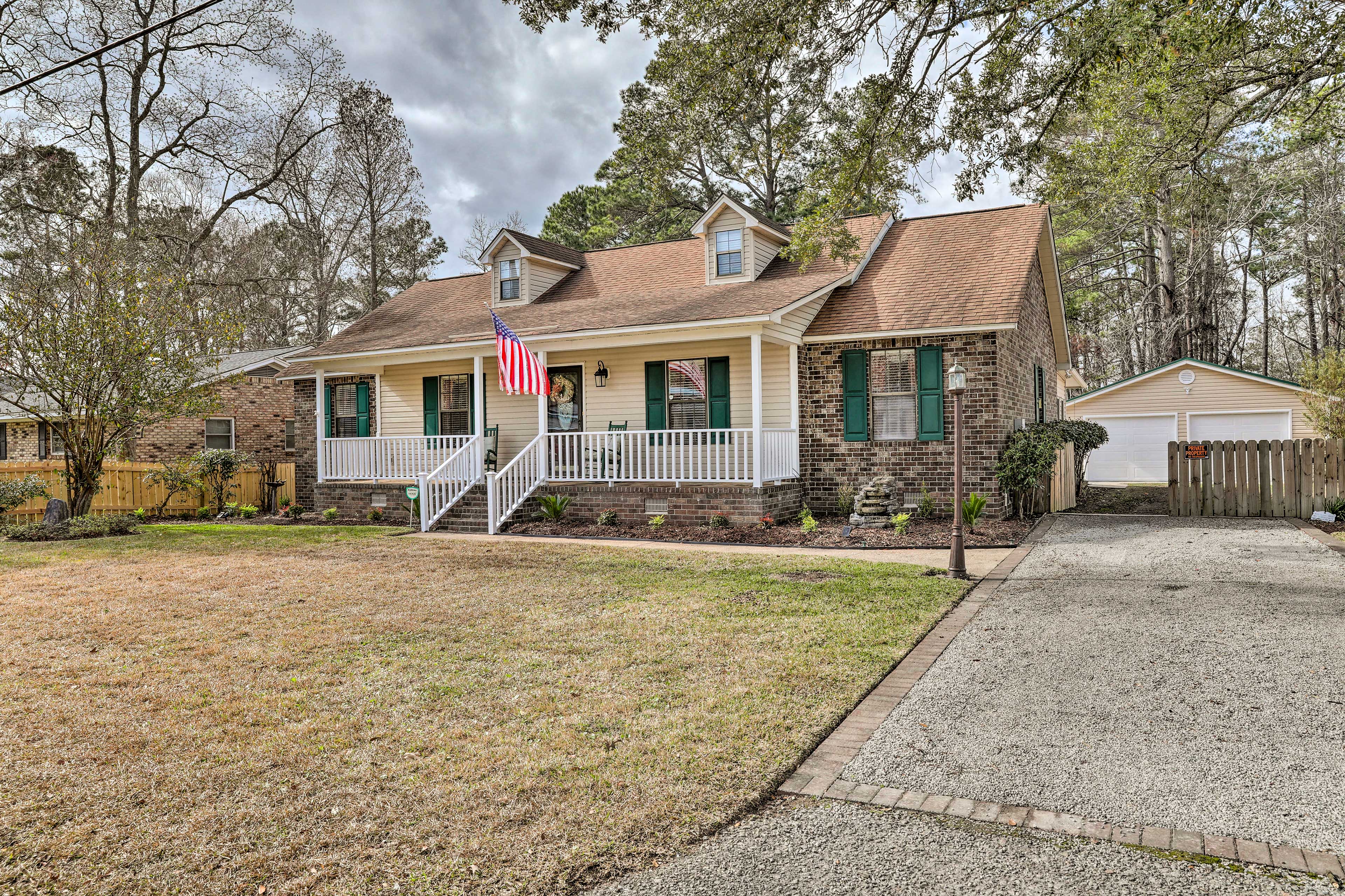 Property Image 1 - Lakeside Happiness: Home on Lake Moultrie!