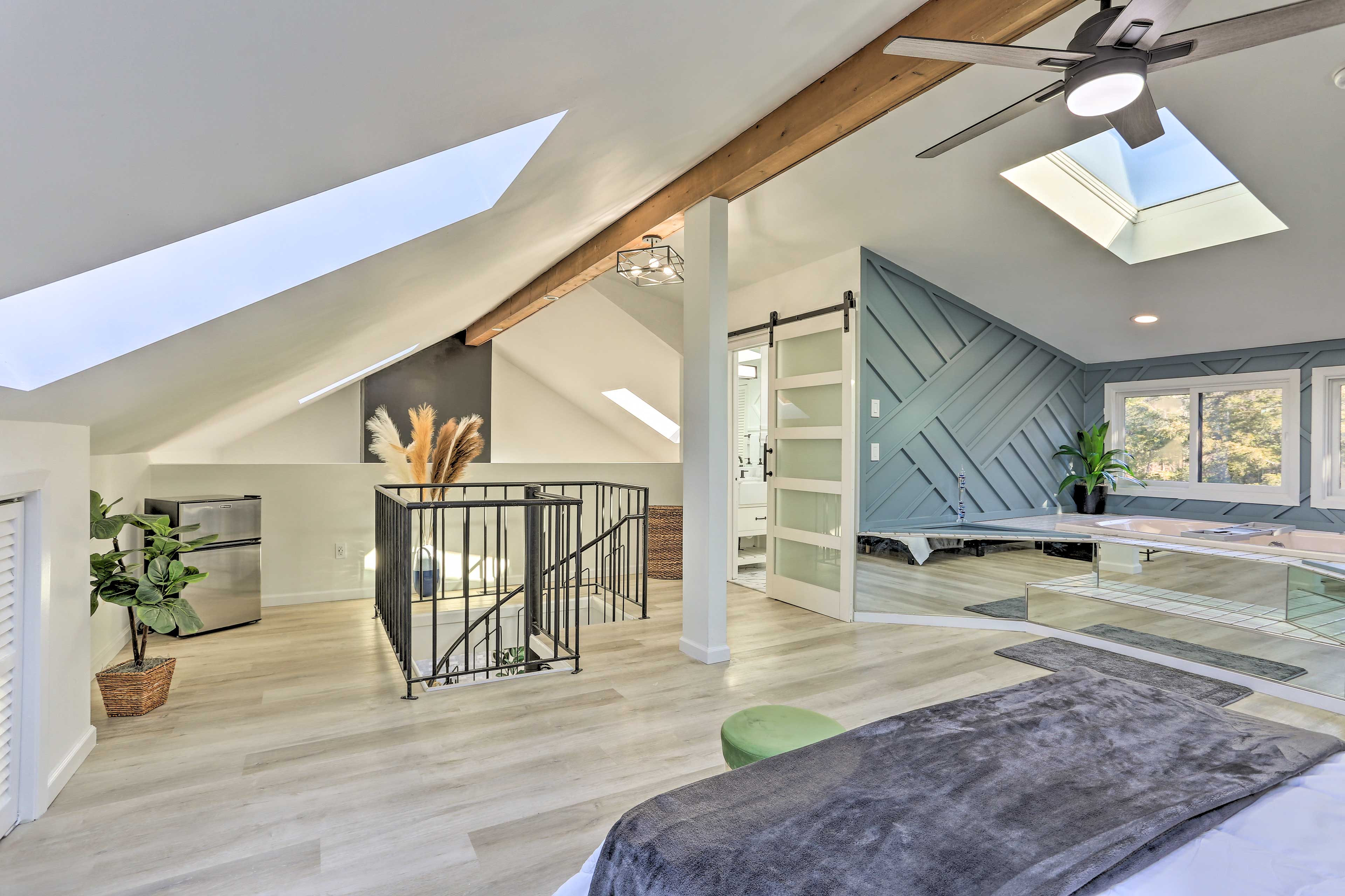 Hike, Ski & Golf: Mtn-View Codo in Vernon Township