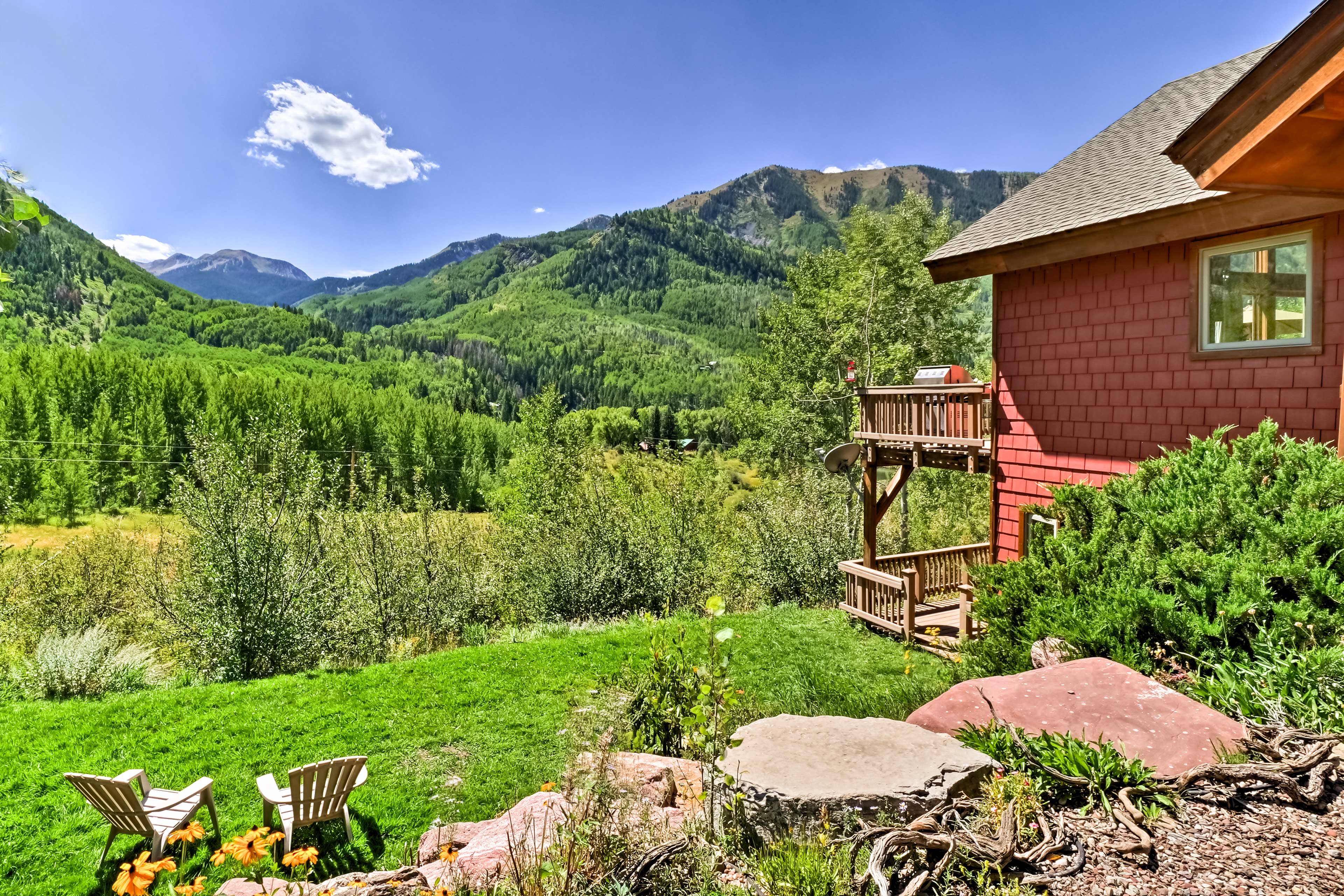 Property Image 2 - Peaceful Marble, Colorado Home w/ Deck & Mtn Views