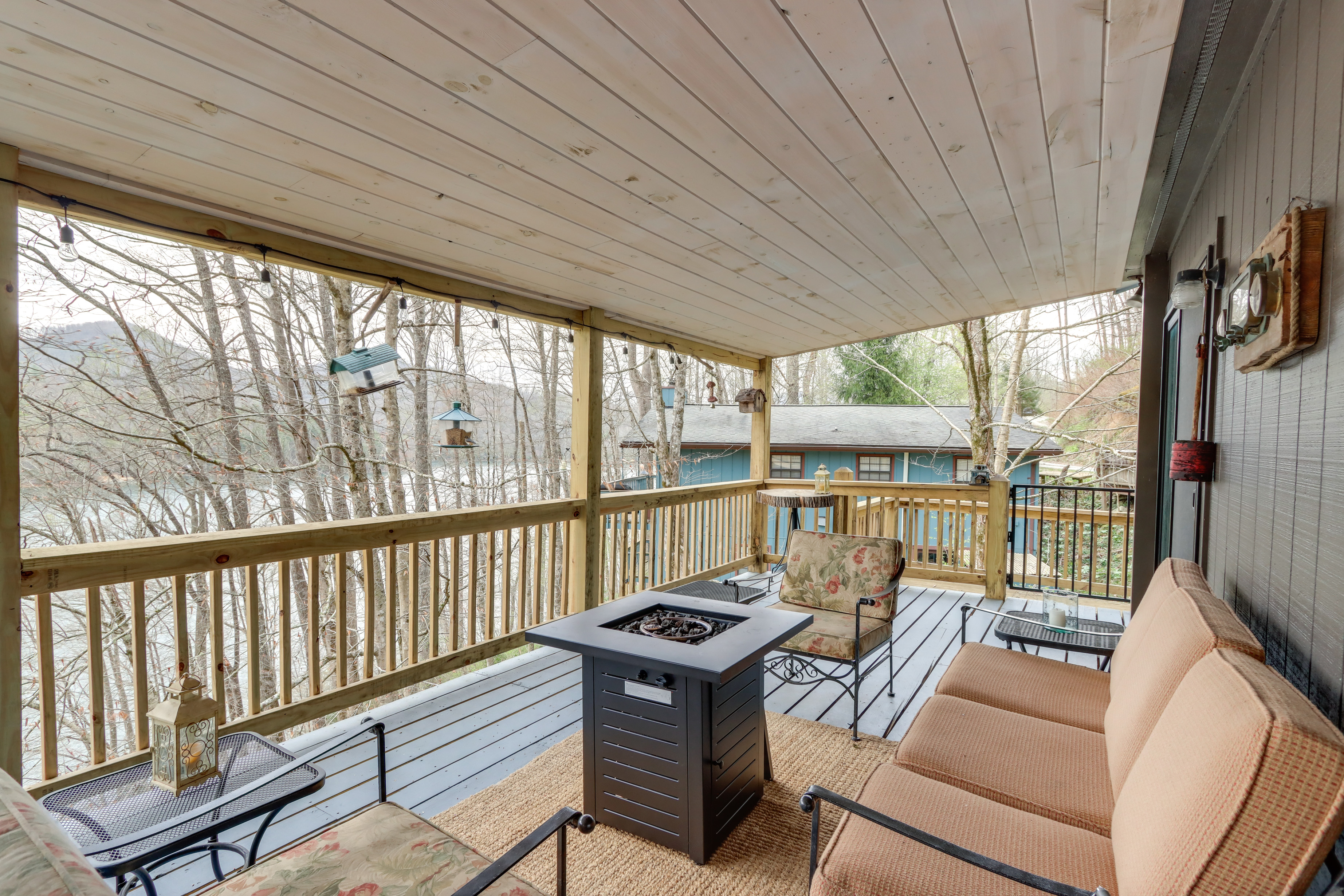 Property Image 2 - Nantahala Lake Family Home w/ Private Dock & Views