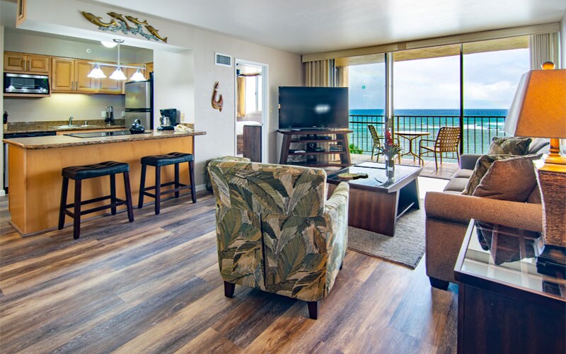 Property Image 2 - Royal Kahana Maui 708 Oceanfront 1 Bedroom