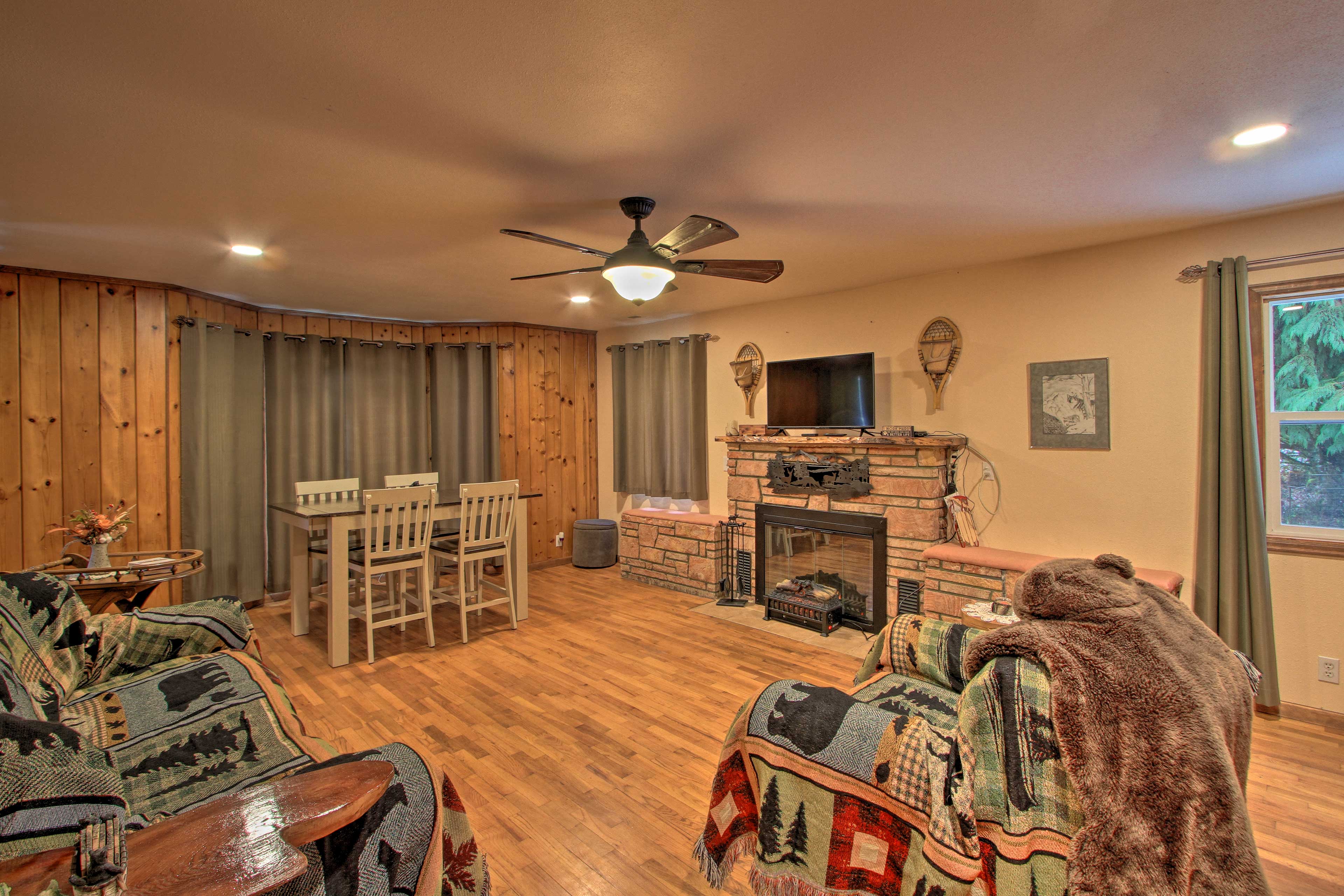 Property Image 1 - Packwood Getaway w/ Game Room, Grill & Patio