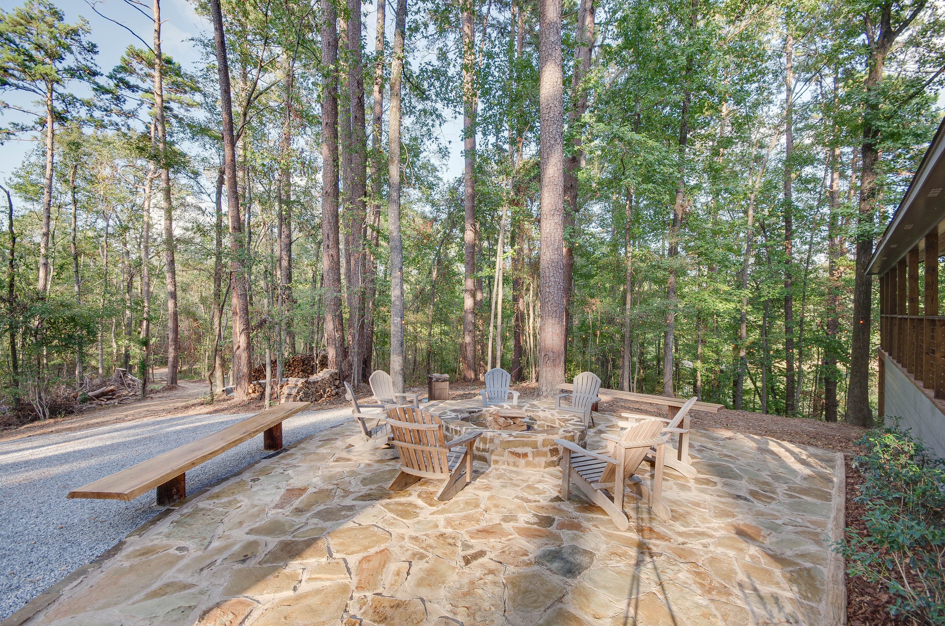 Property Image 2 - Mississippi Retreat w/ Hot Tub, Deck & Lake Views!