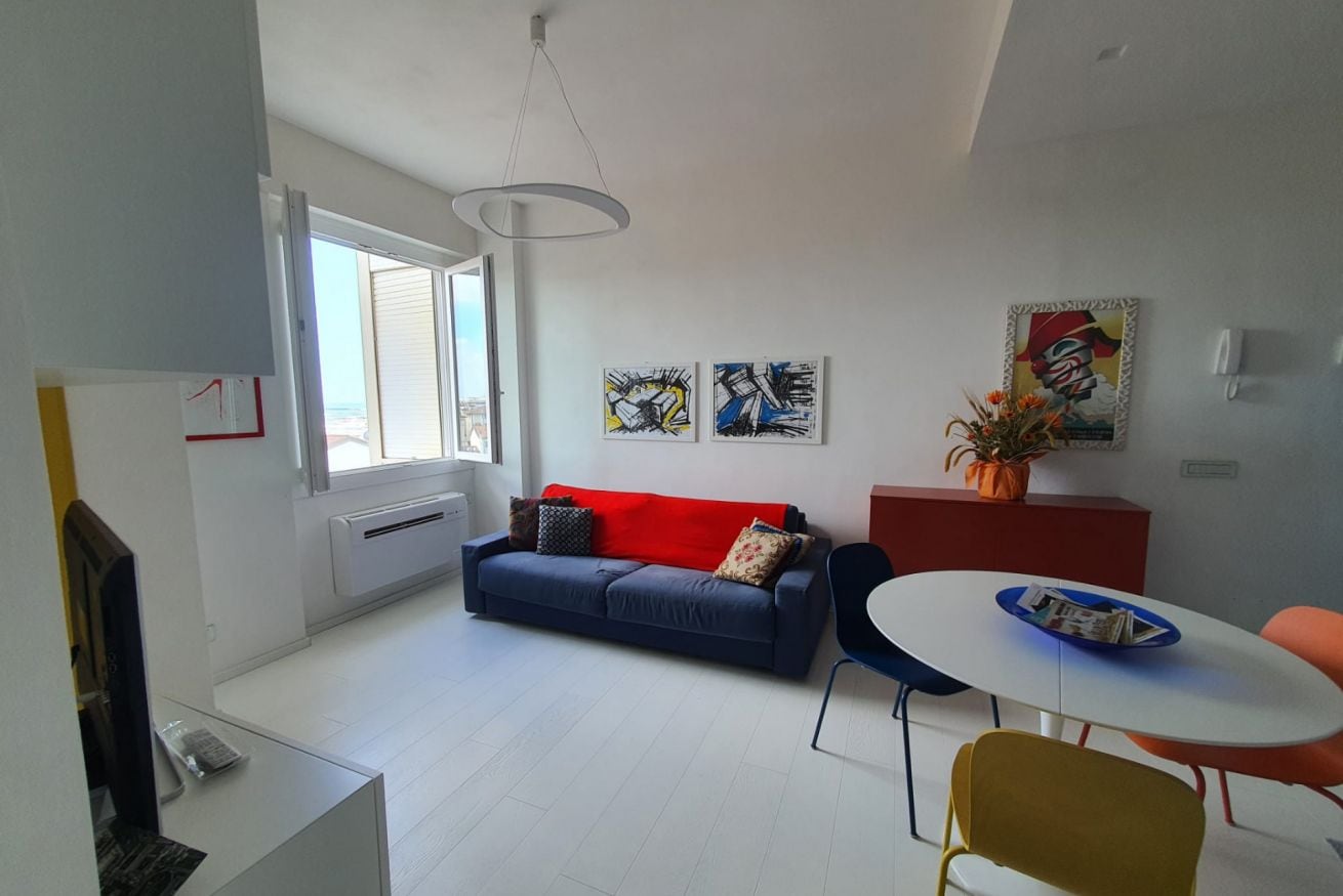 Property Image 1 - Viareggio Suite a 50 metri dal mare
