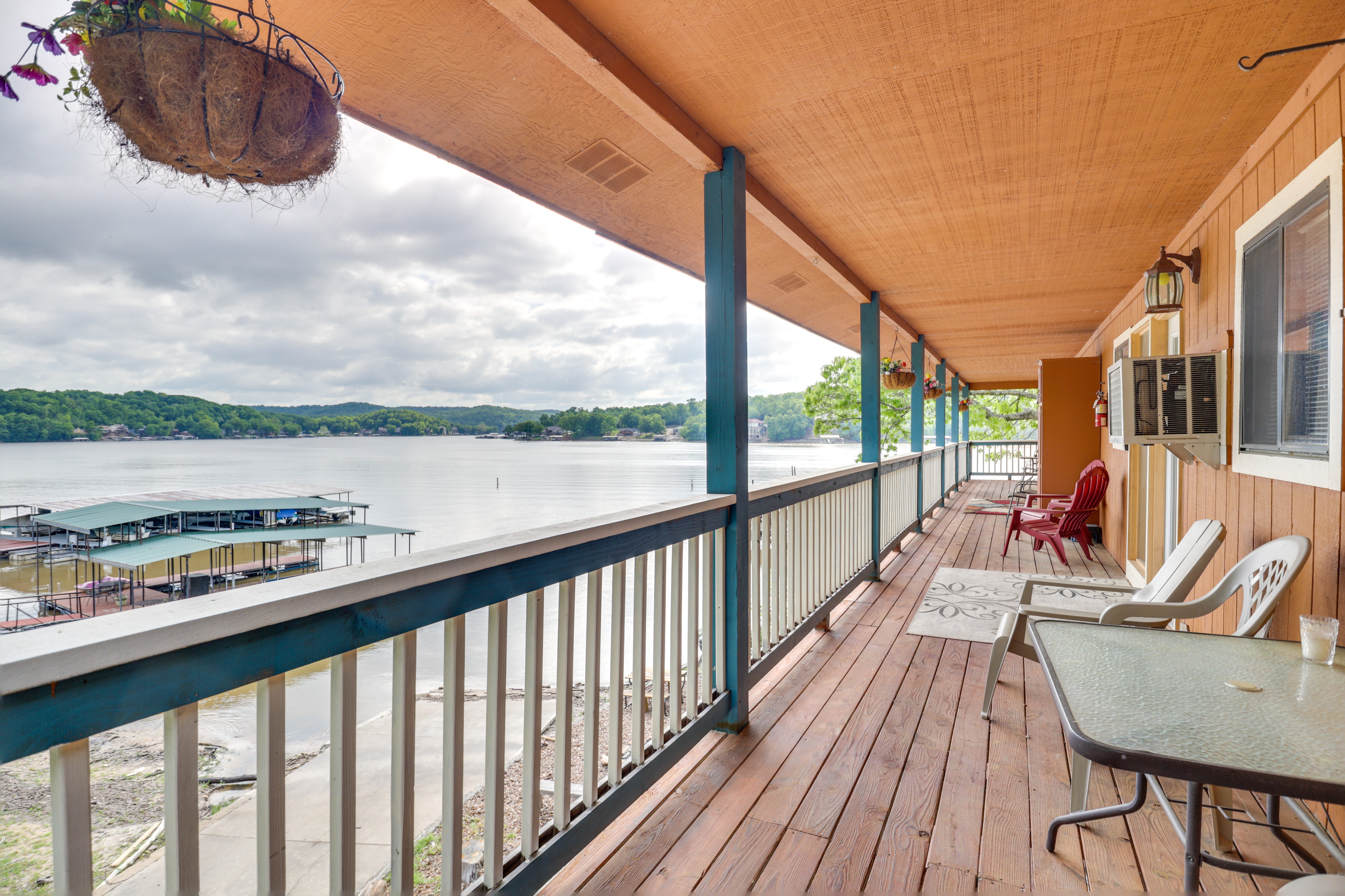 Property Image 2 - Lake of the Ozarks Condo w/ Boat Launch & Slips!