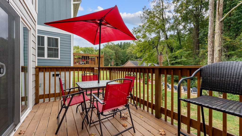 Each home comes with a balcony (Sweetgum's pictured).
