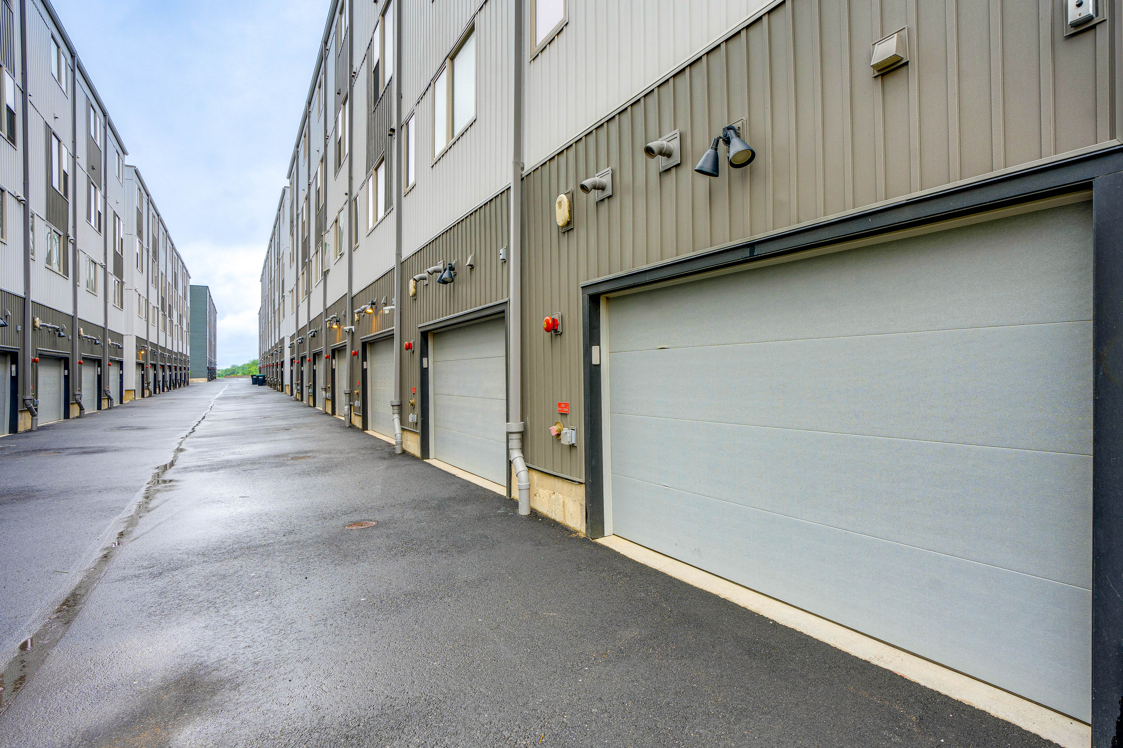 Property Image 1 - Modern Philly Townhome w/ Rooftop Deck & Views!