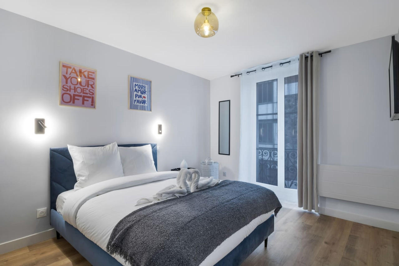 Property Image 1 - 11.Appart 4pers #1 Bedroom # Pigalle # Paris 9