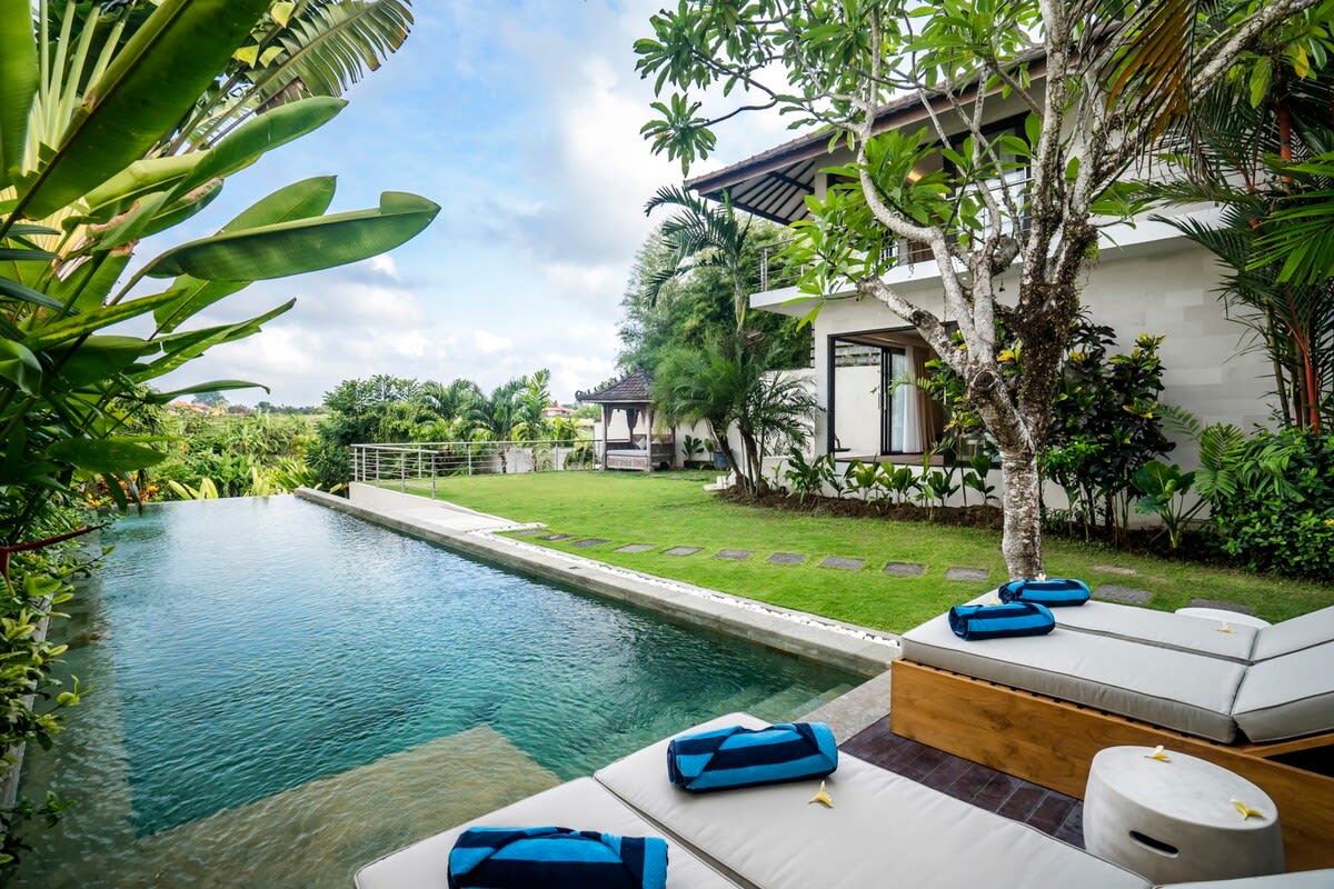 Property Image 2 - Isolotto 6BR Villa in the heart of Canggu