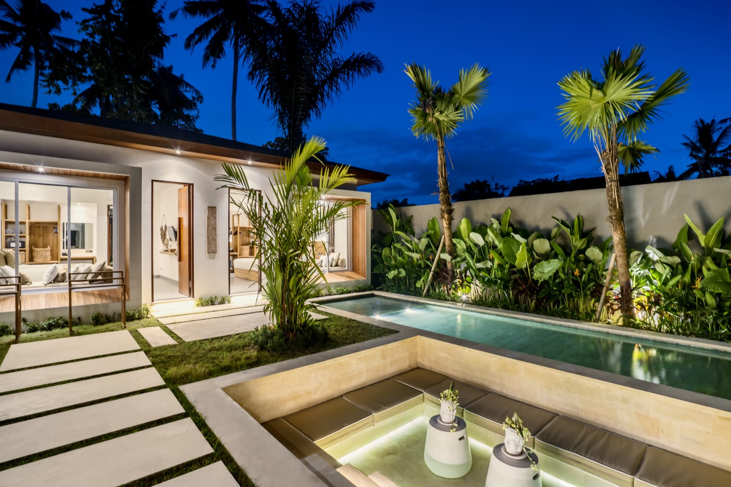 Property Image 1 - Jeanne Ubud 2BR Villa with Pool & Jungle