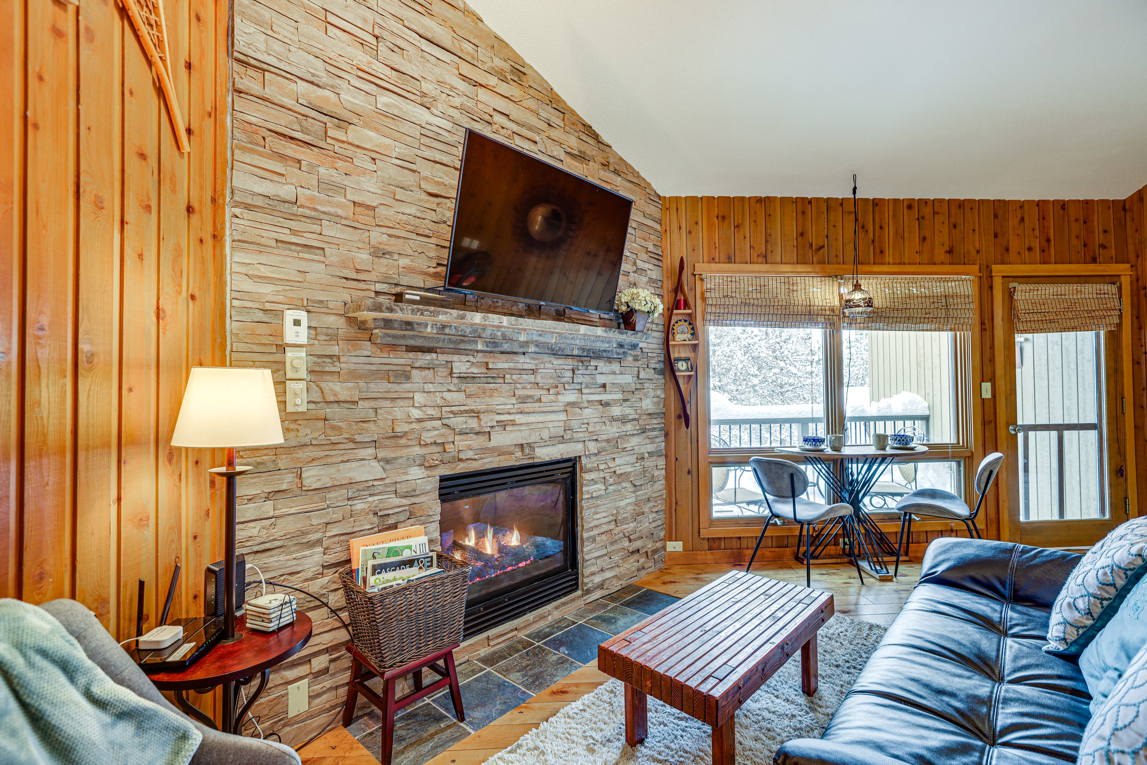 Property Image 1 - Mt Bachelor Village Resort Condo: 19 Mi to Skiing!