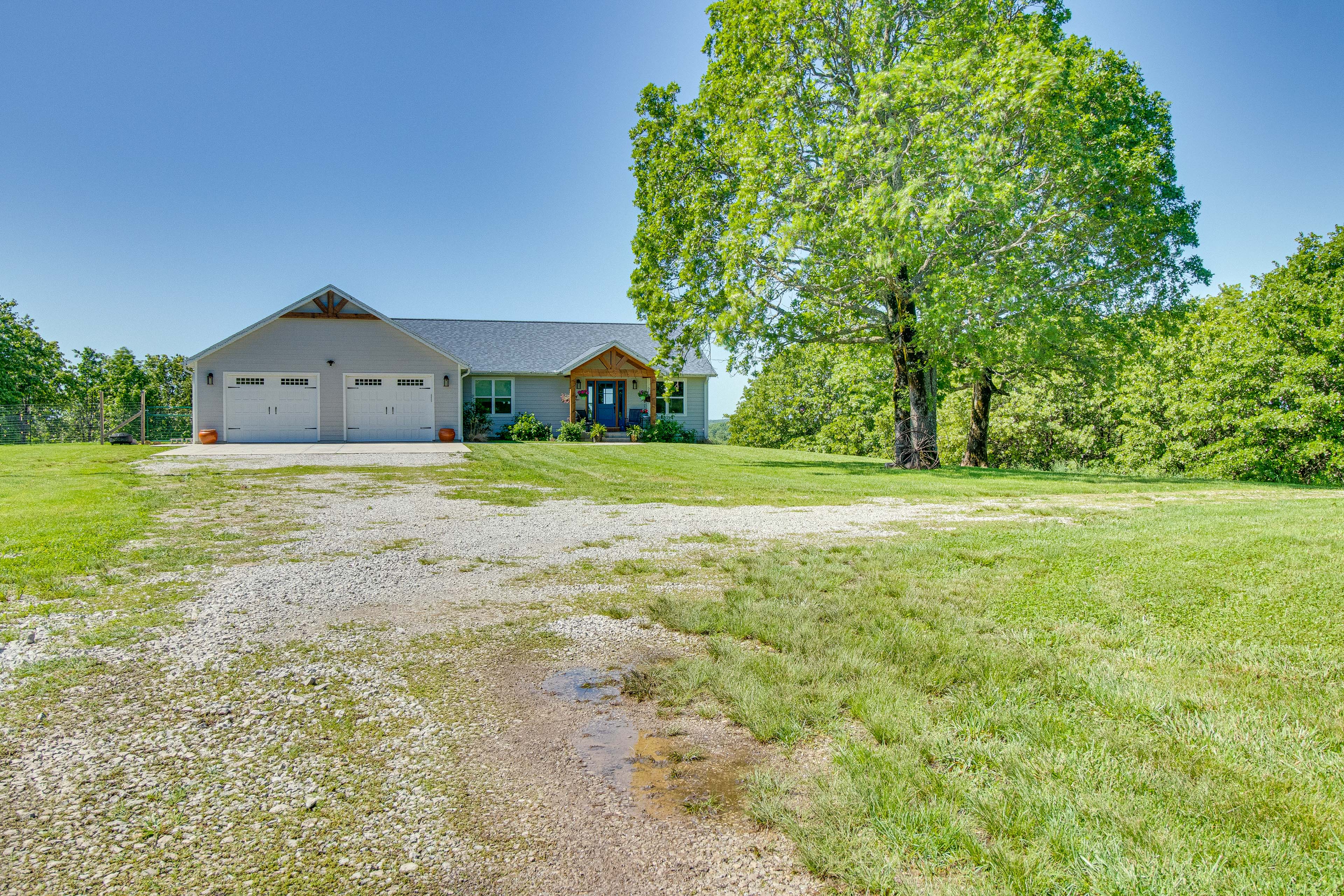 Peaceful Missouri Getaway w/ Valley View & Patio!