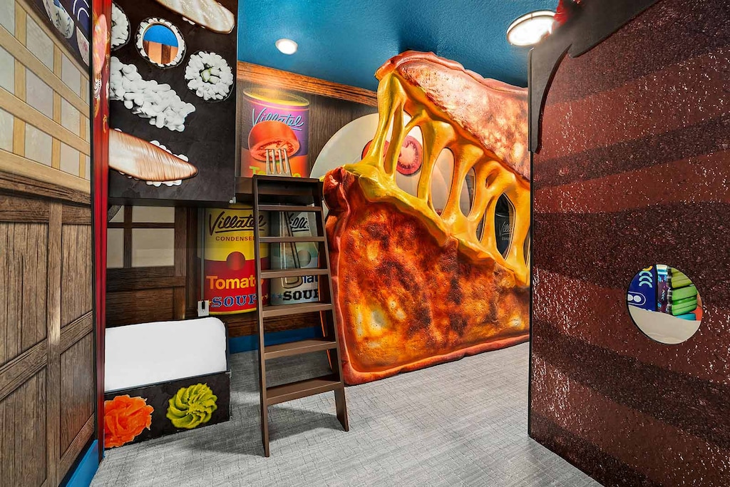 Foodie's Fantasy *Theme Room 1* on Second Floor