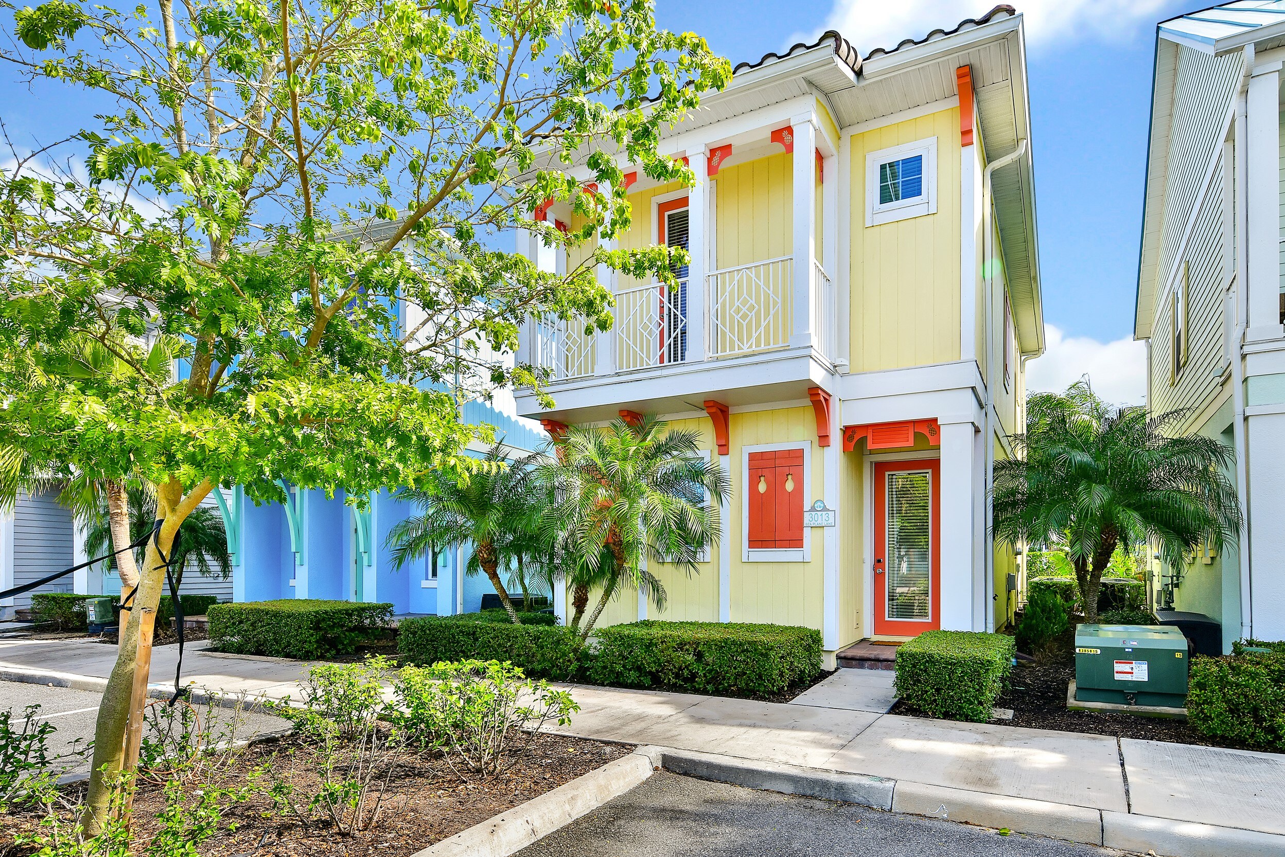 Property Image 1 - Sunny Cottage near Disney with Margaritaville Resort Access - 3013SP