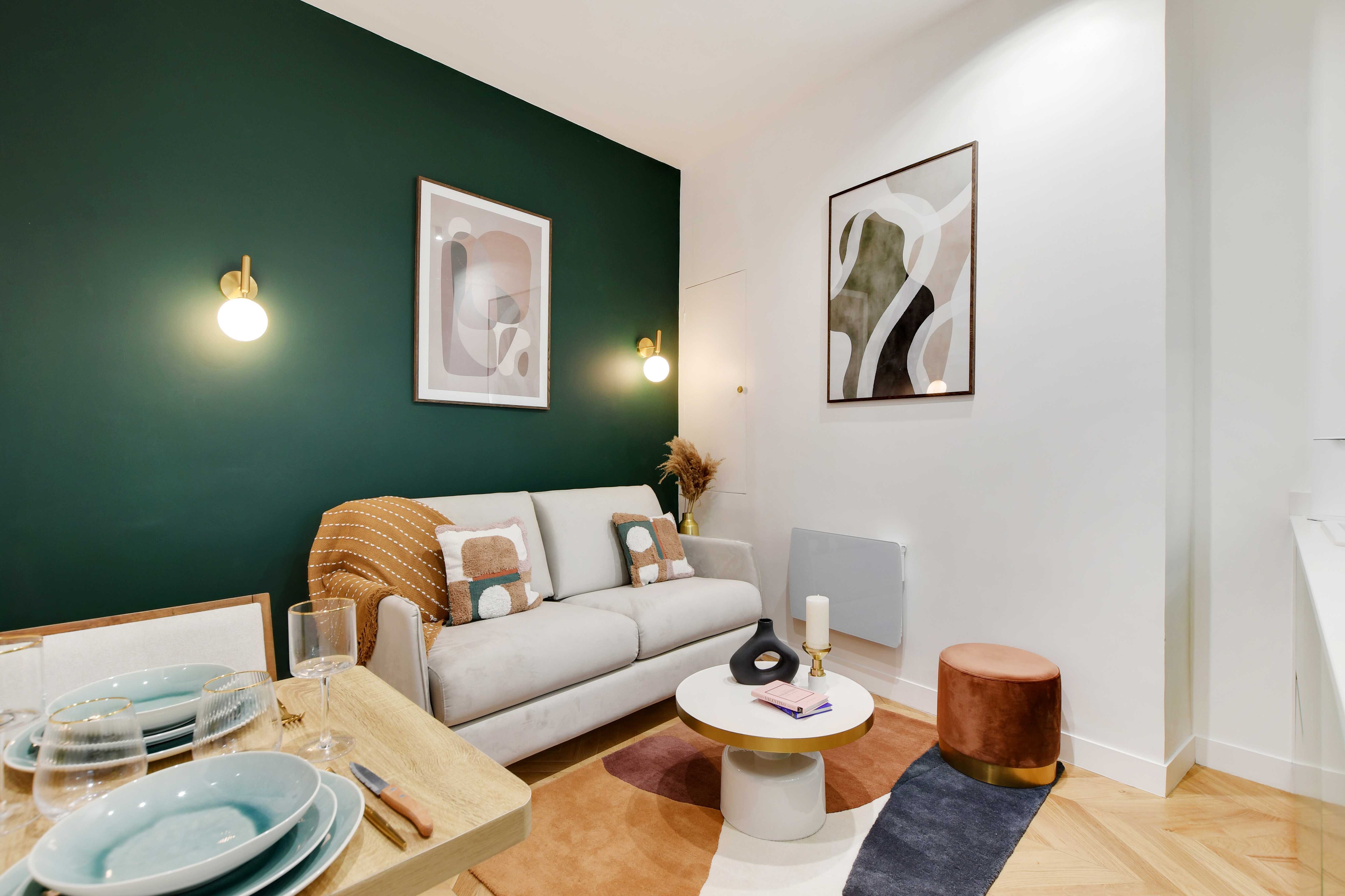 Property Image 2 - Stylish 1BR Apartment for 4 - Heart of Palais Royal