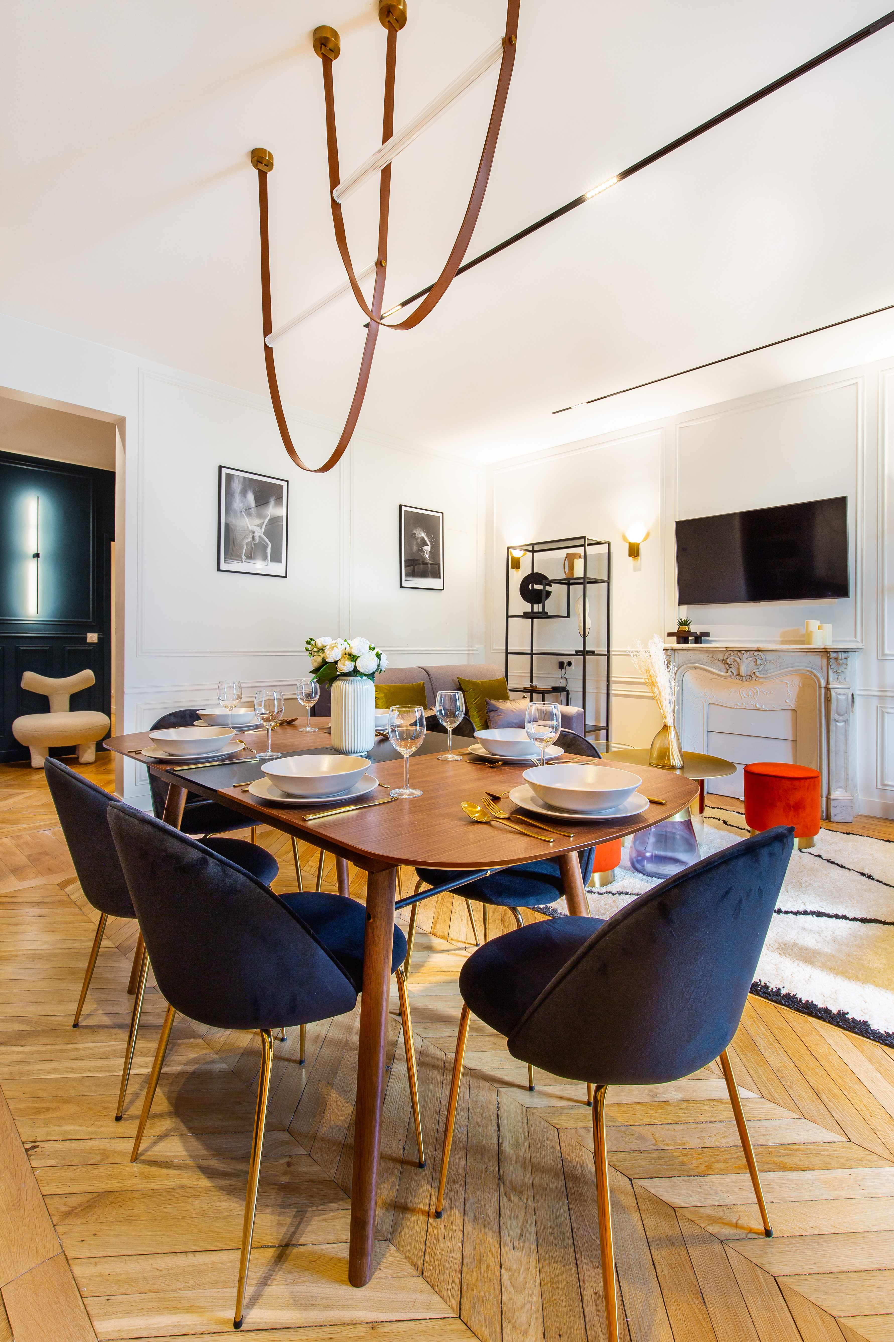 Property Image 2 - Contemporary Luxury Living: Stylish Retreat - Gare de Lyon