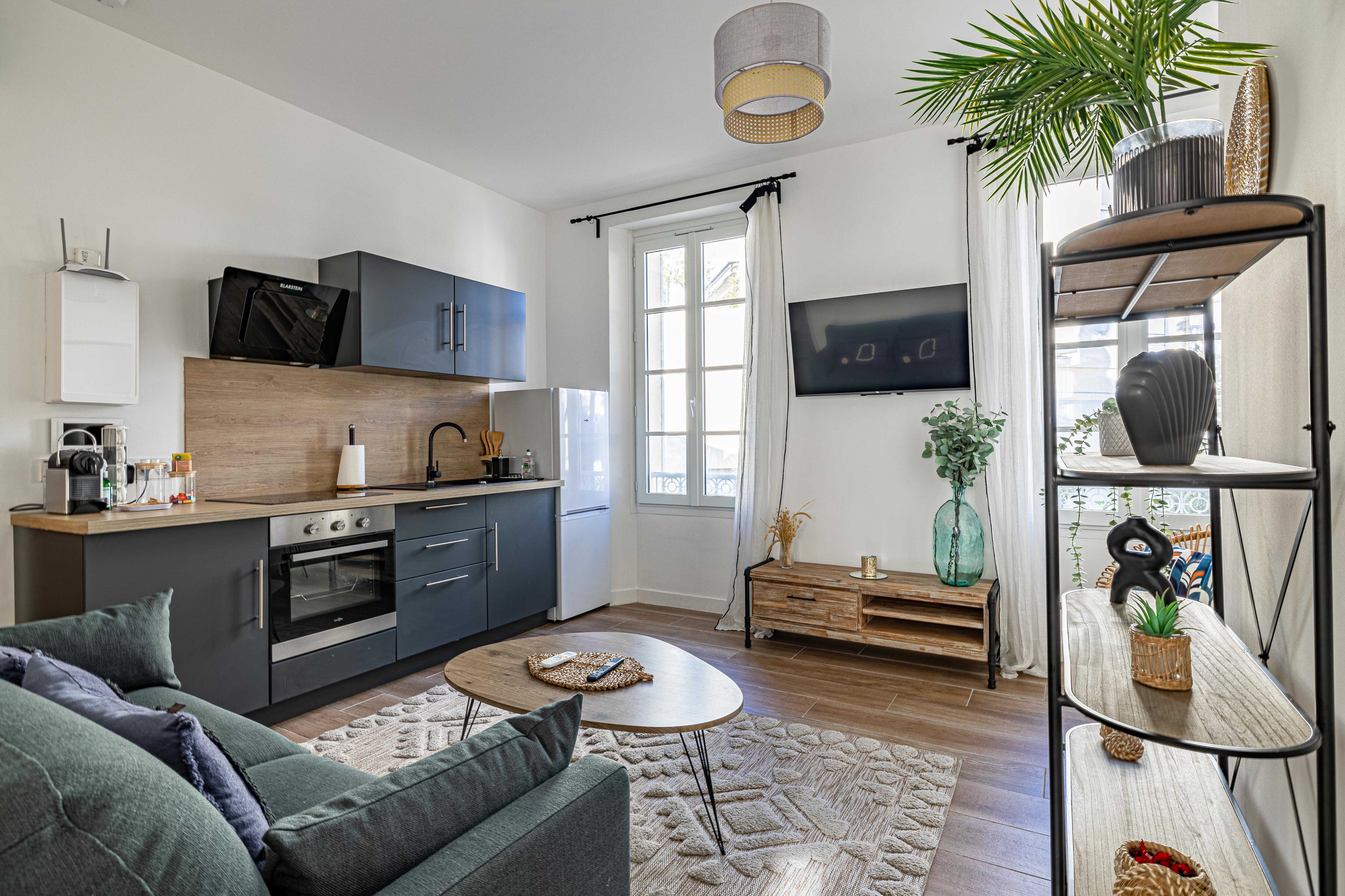 Property Image 2 - Sublime 2BR - Cannes Palais des Festivals