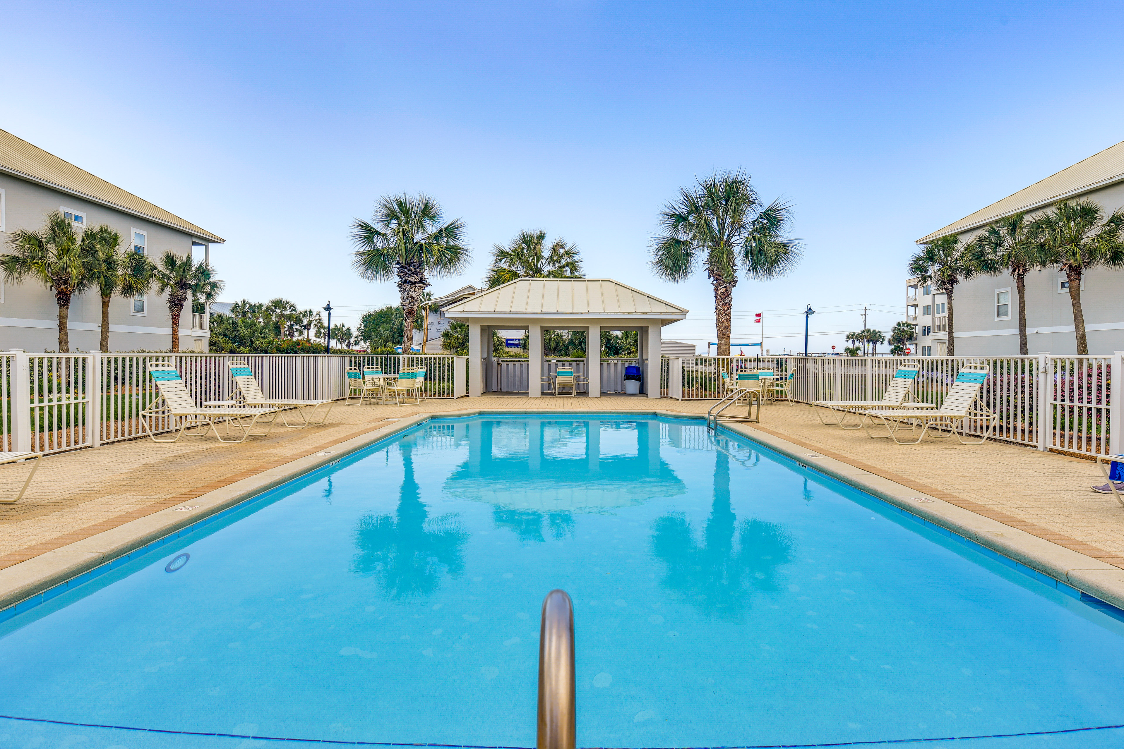 Property Image 1 - Sunny Miramar Beach Condo w/ Beach Access!