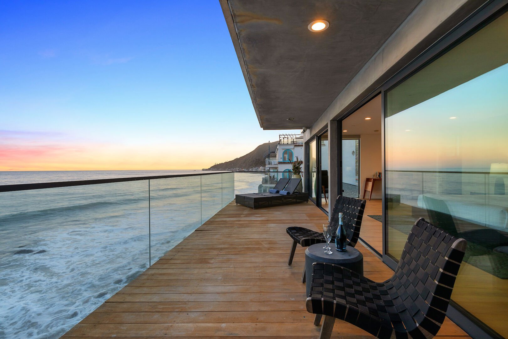 Property Image 2 - Infinity House | Luxe Four-Level Oceanfront Escape in Malibu