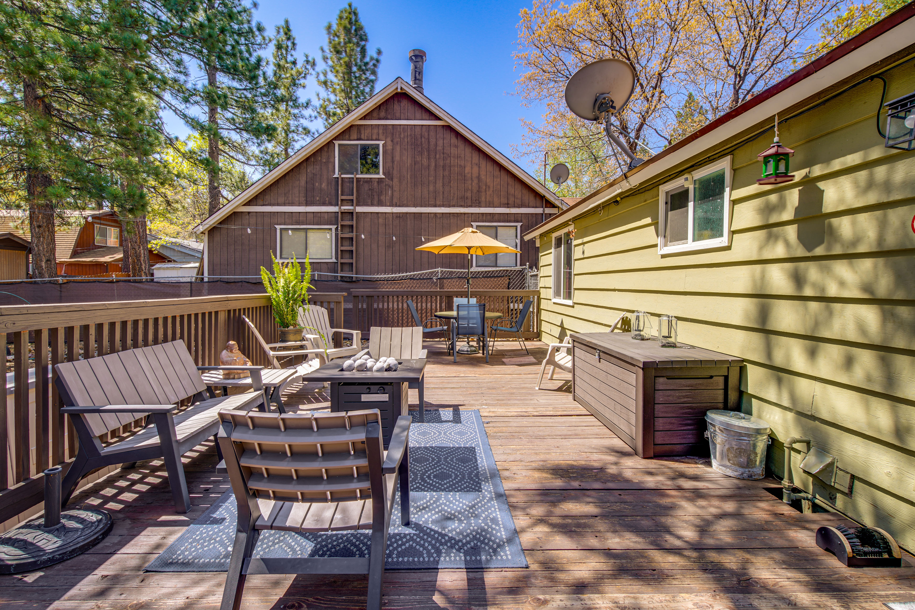 Property Image 1 - Pet-Friendly Big Bear Cabin w/ Deck, Near Hiking!