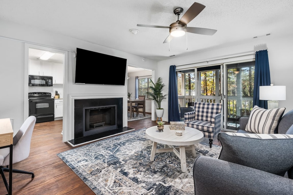 Stylish, snug modern living area