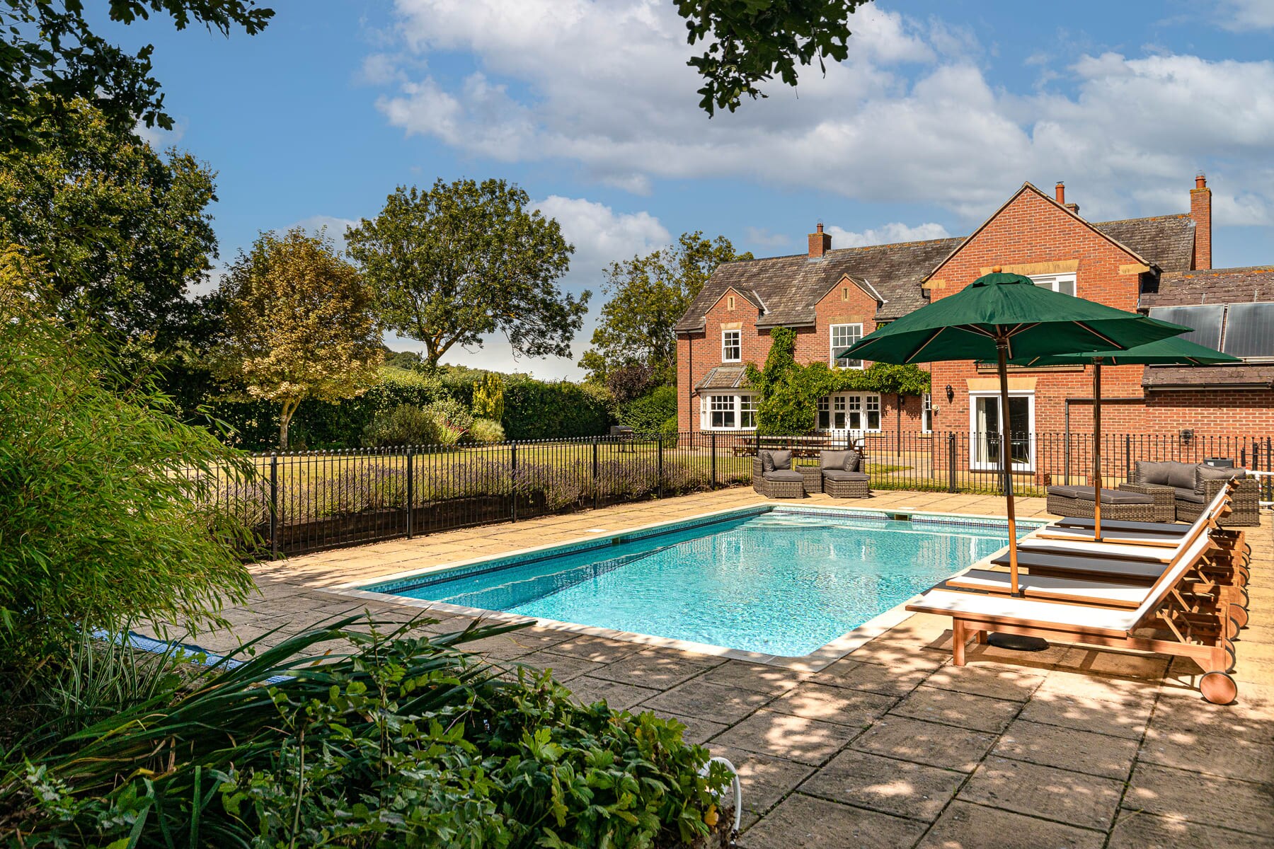 Property Image 1 - Port Hill House with Heated Outdoor Pool