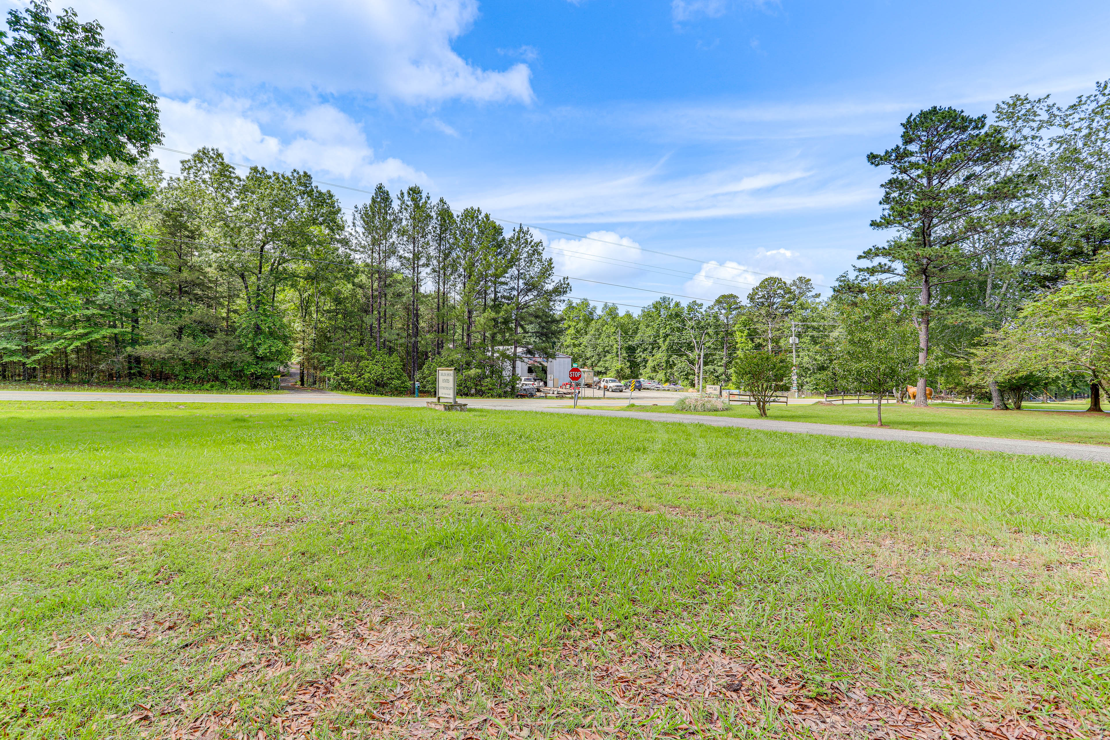 Property Image 1 - Tumbling Shoals Cabin < 1 Mi to Beaches & Boating!