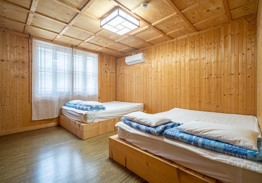 Property Image 1 - Yongin Yejik Hanok Pension - Yeseongjeon (private house 35 pyeong)