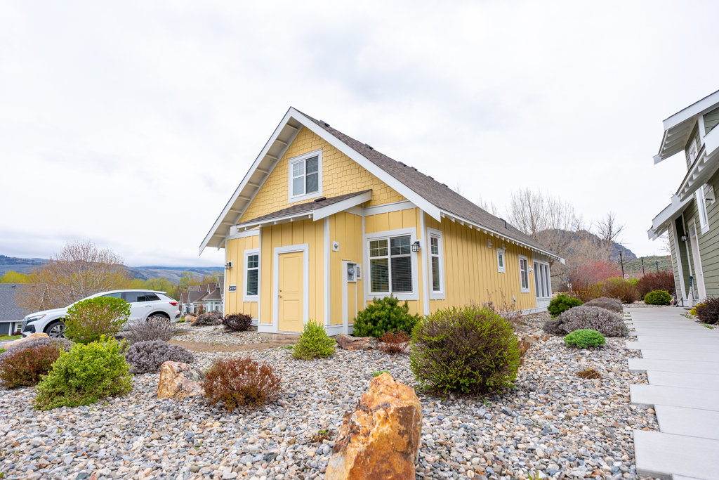 Property Image 1 - The Cozy Cottage - Osoyoos Lake