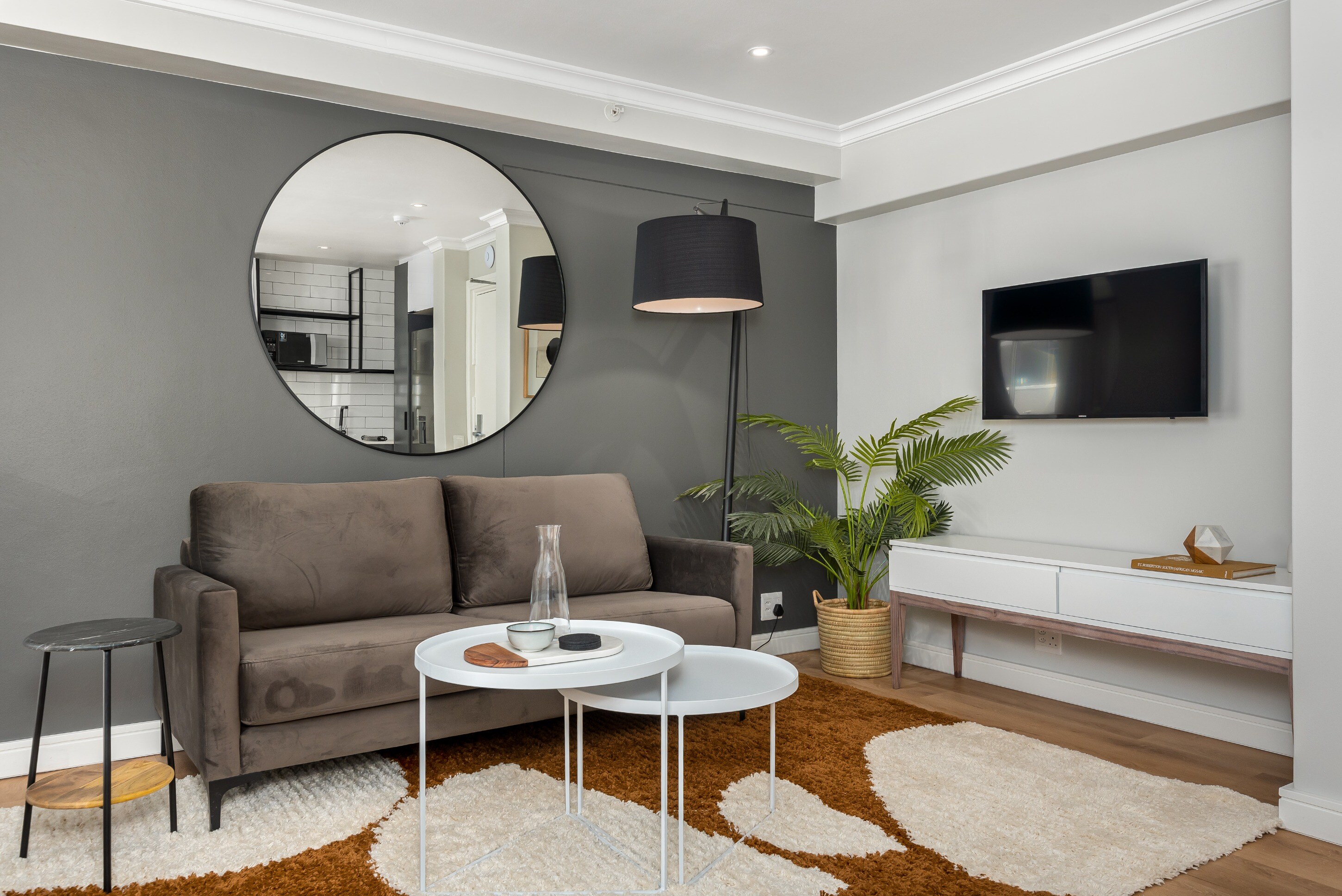 Point Break | 1 Bedroom Apartment | Green Point