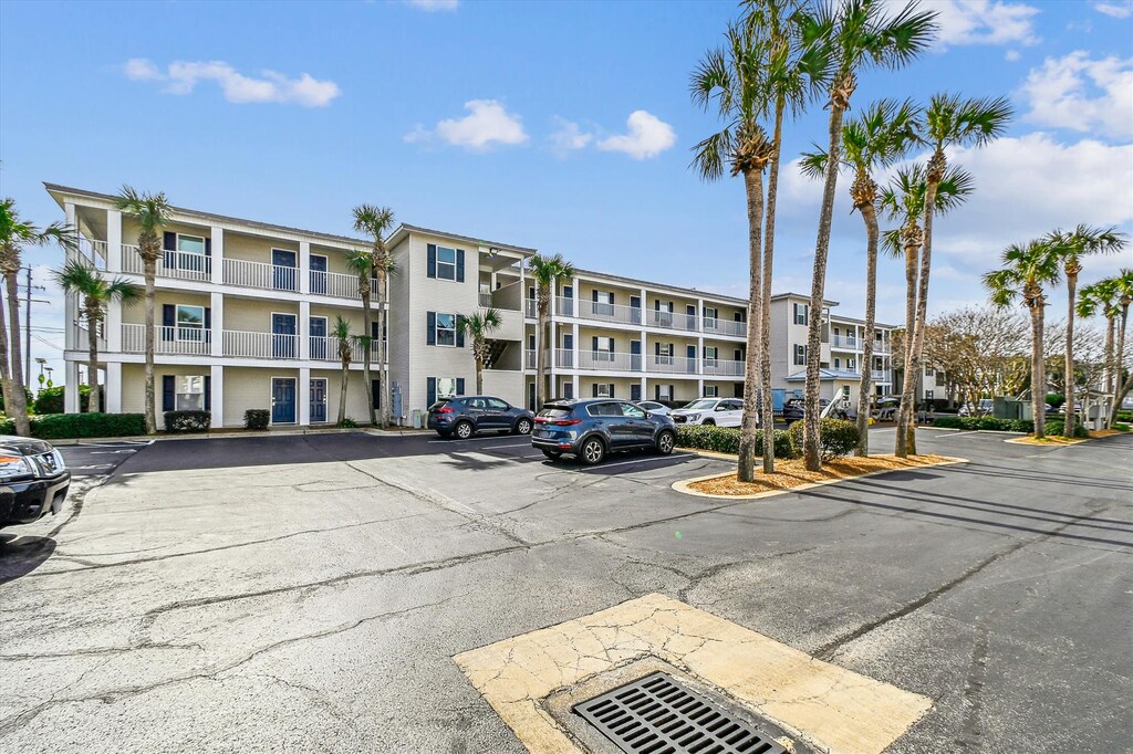 exterior-right elevation-_dsc5763