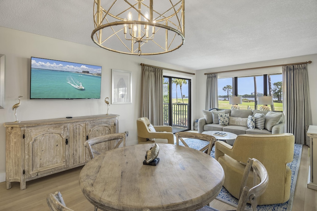 Beautiful Coastal Condo