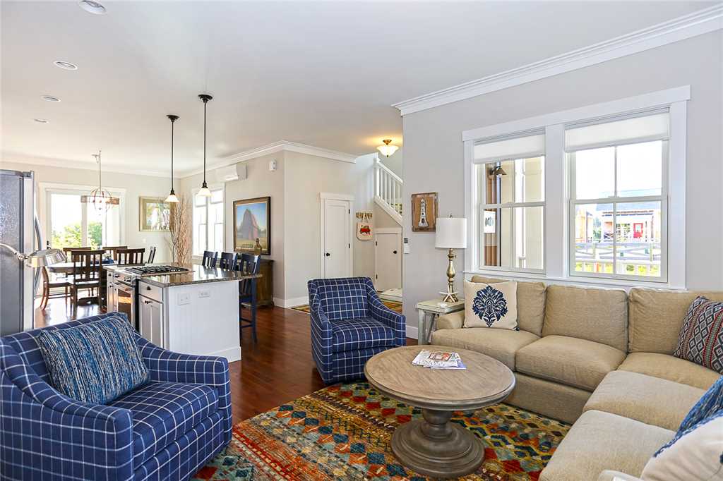 Open living, kitchen and dining area