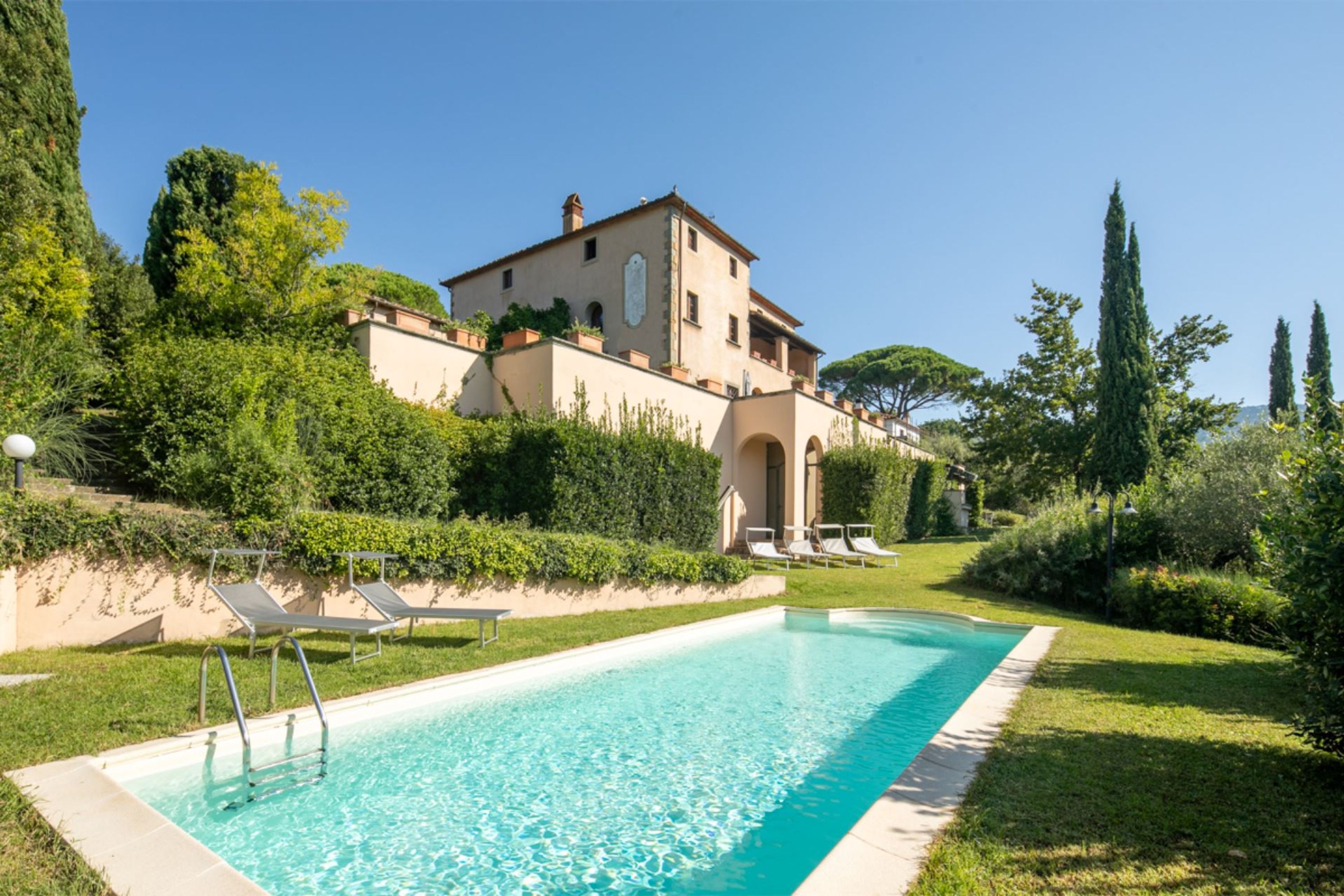 Property Image 1 - Historic villa with exclusive garden and pool-Villa Belforte