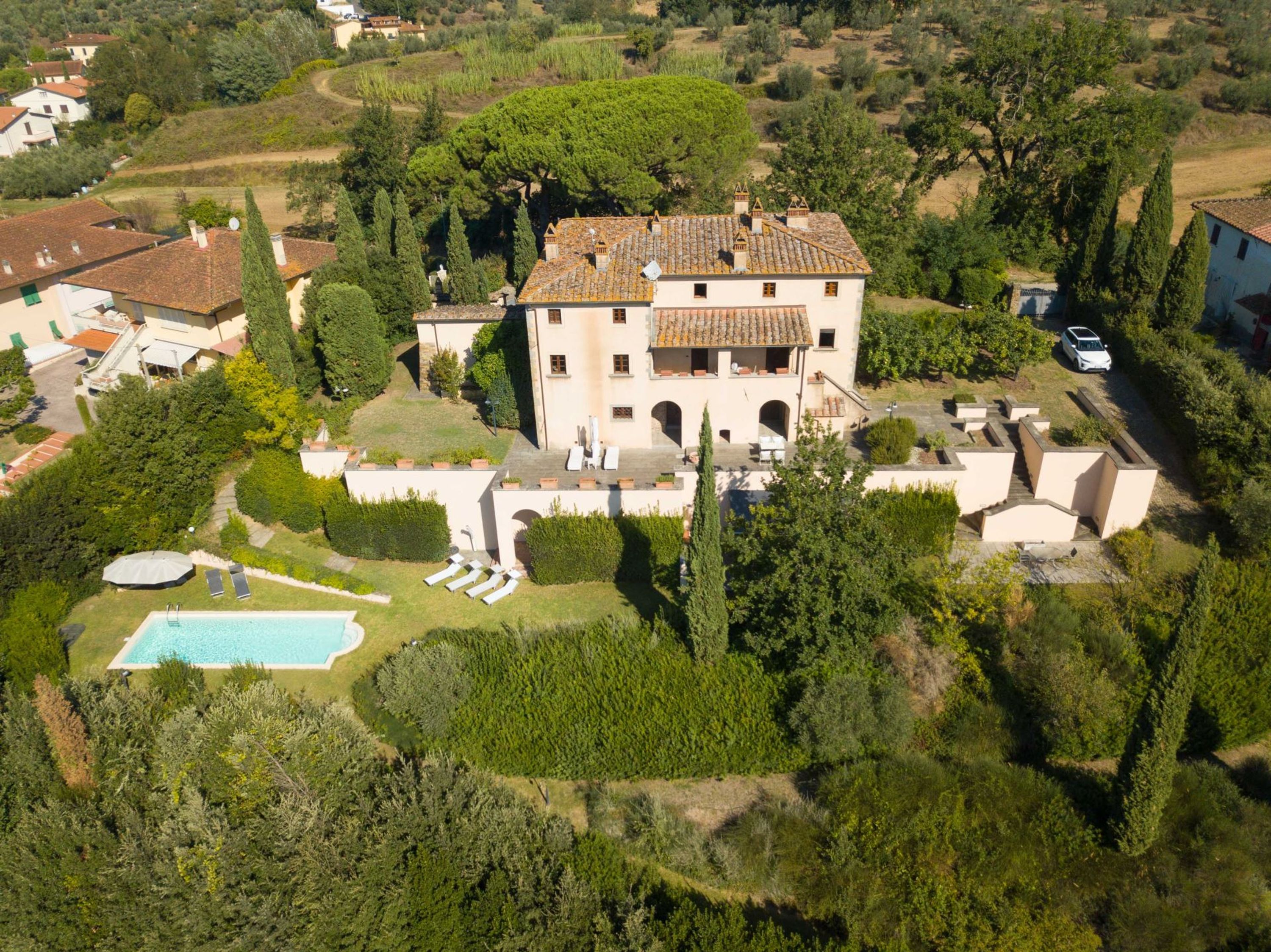 Property Image 2 - Historic villa with exclusive garden and pool-Villa Belforte