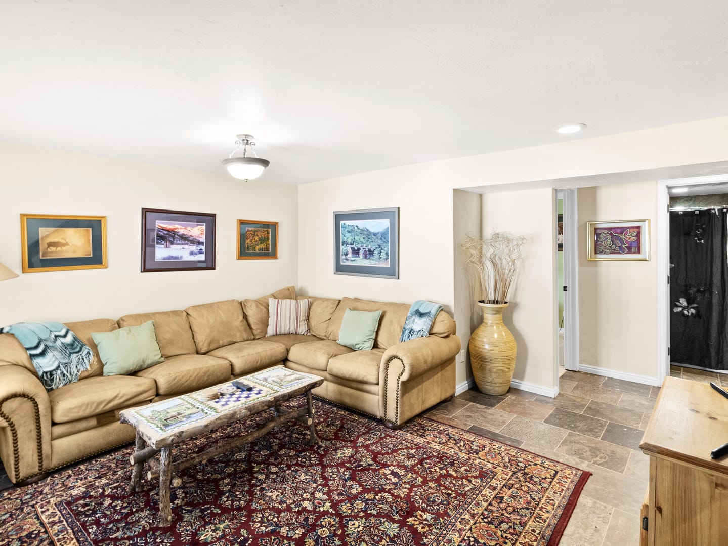 Your group will have plenty of space to spread out and relax with two living rooms and three-levels of living space.