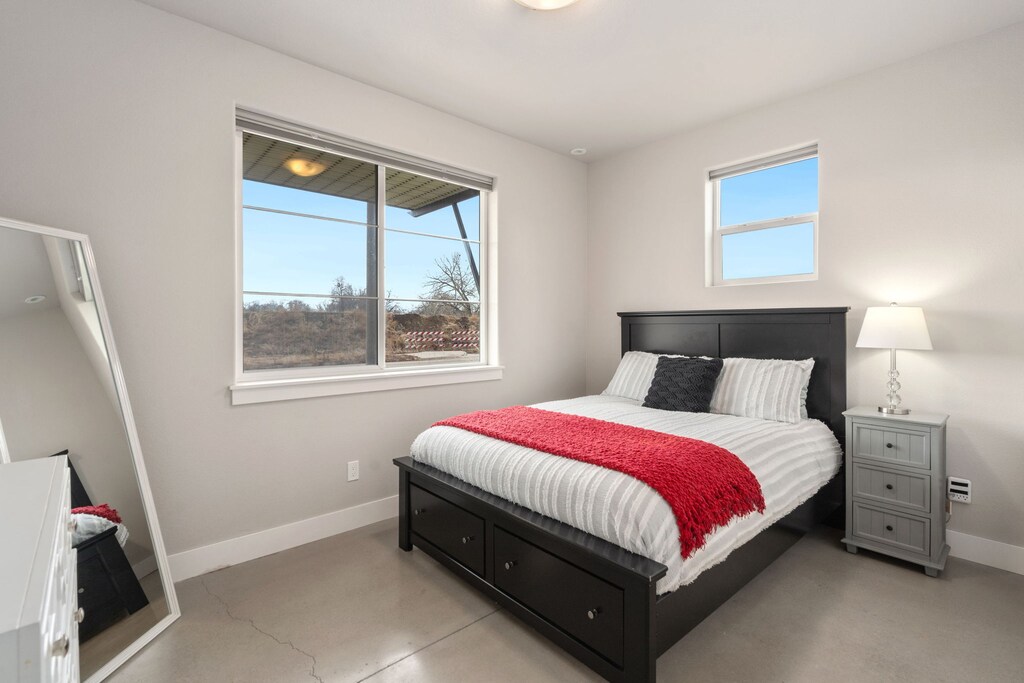 Bedroom 1 | Queen Bed with Full-length Mirror (main level)