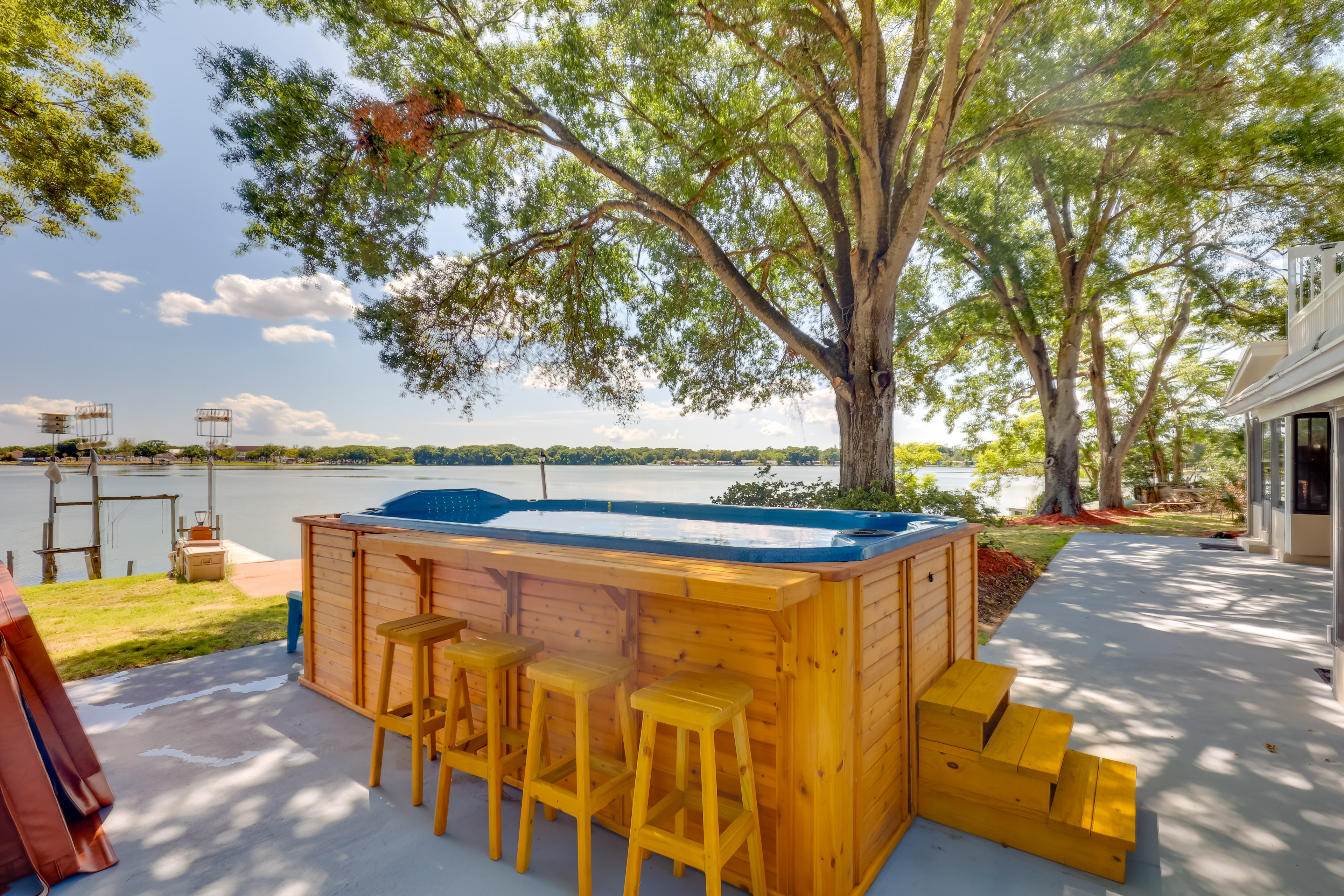 Property Image 2 - Hot Tub + Pool: Retreat on Bellows Lake!