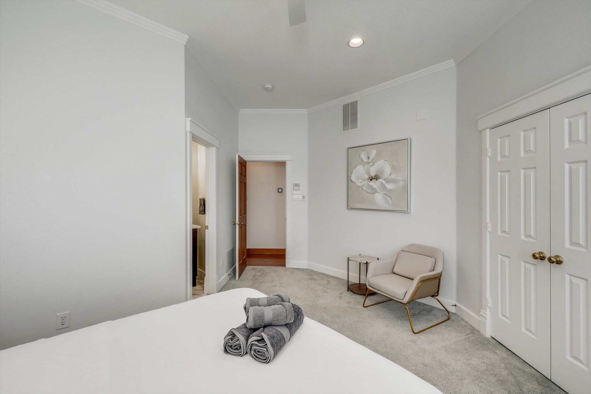 22-Acres Mansion - Backyard Oasis & Entertainment