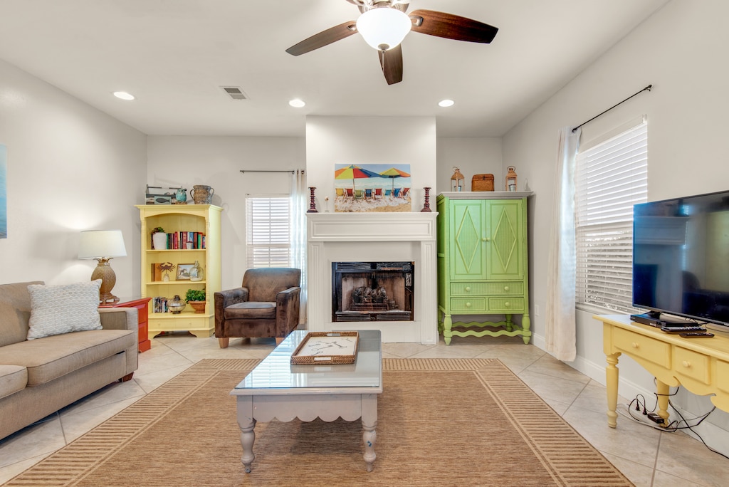 Living room with fireplace