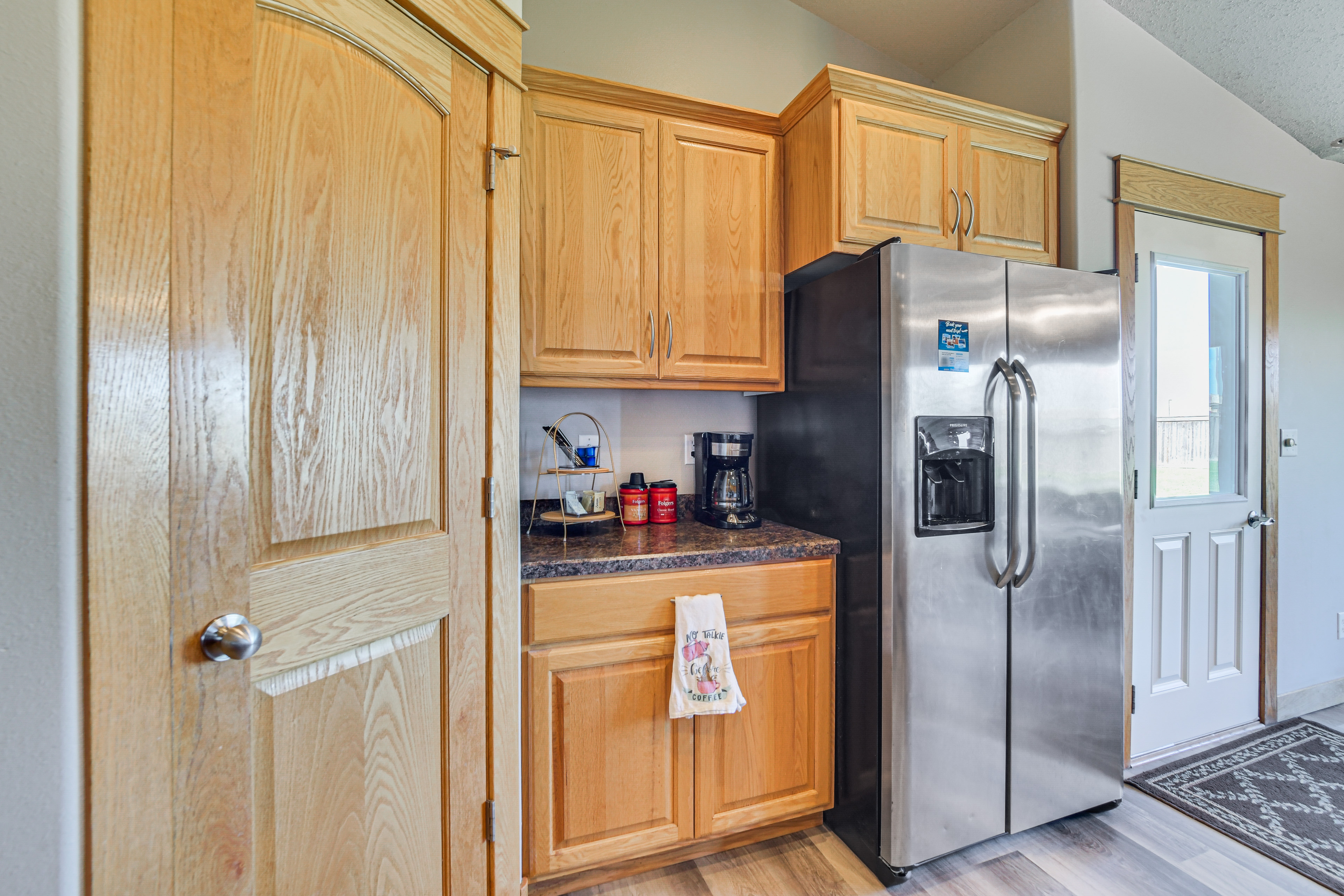 Hot Tub & Fenced Yard: Spacious Fargo Home!