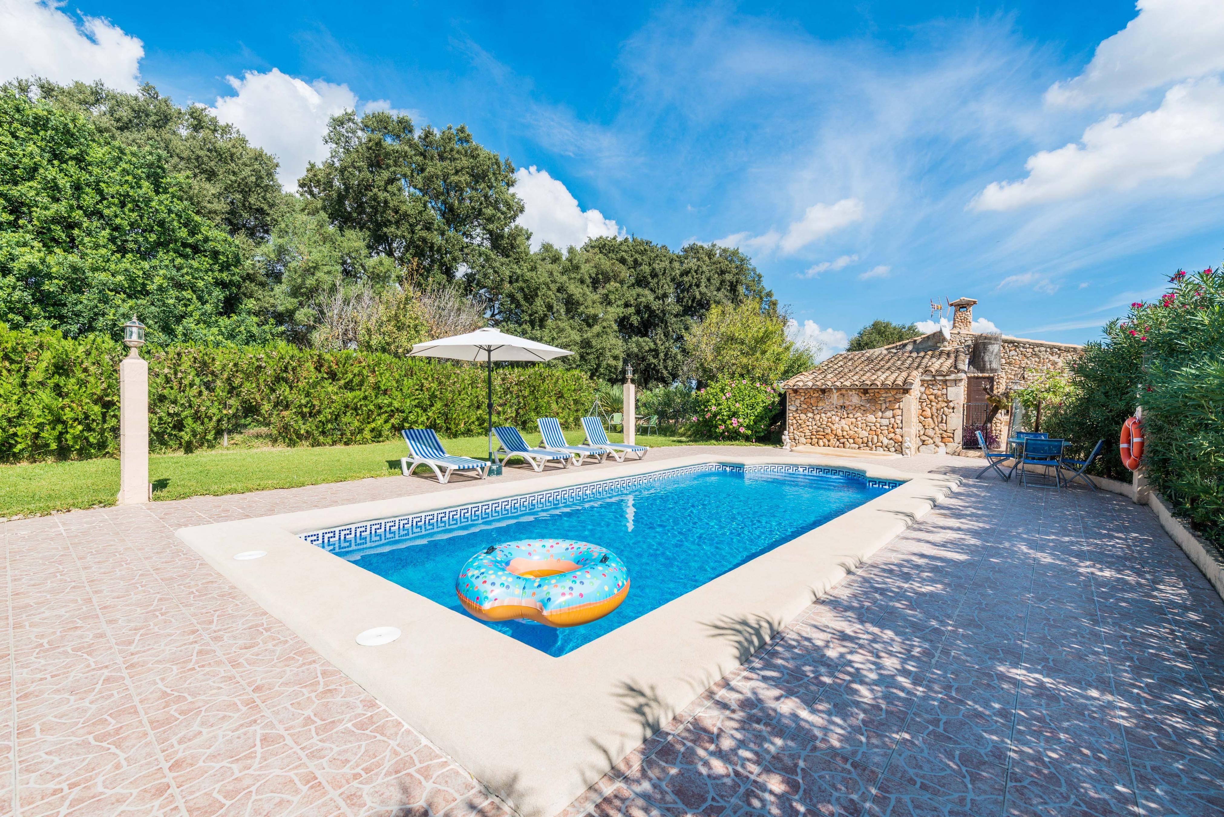 Property Image 1 - SA FIGUERA BLANCA - Great traditional villa with private pool in inland Majorca.