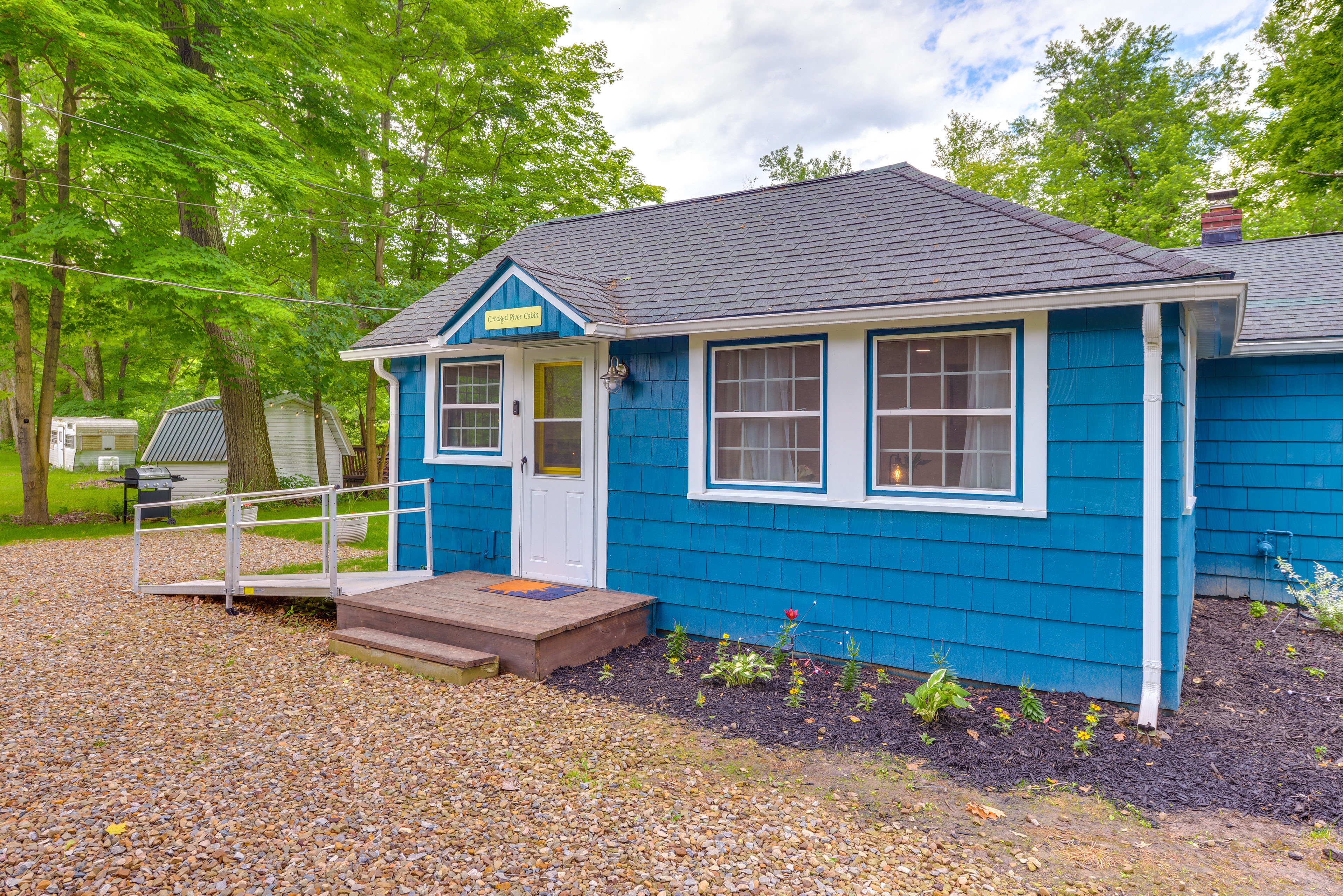 Peaceful Hiram Retreat on Cuyahoga River!