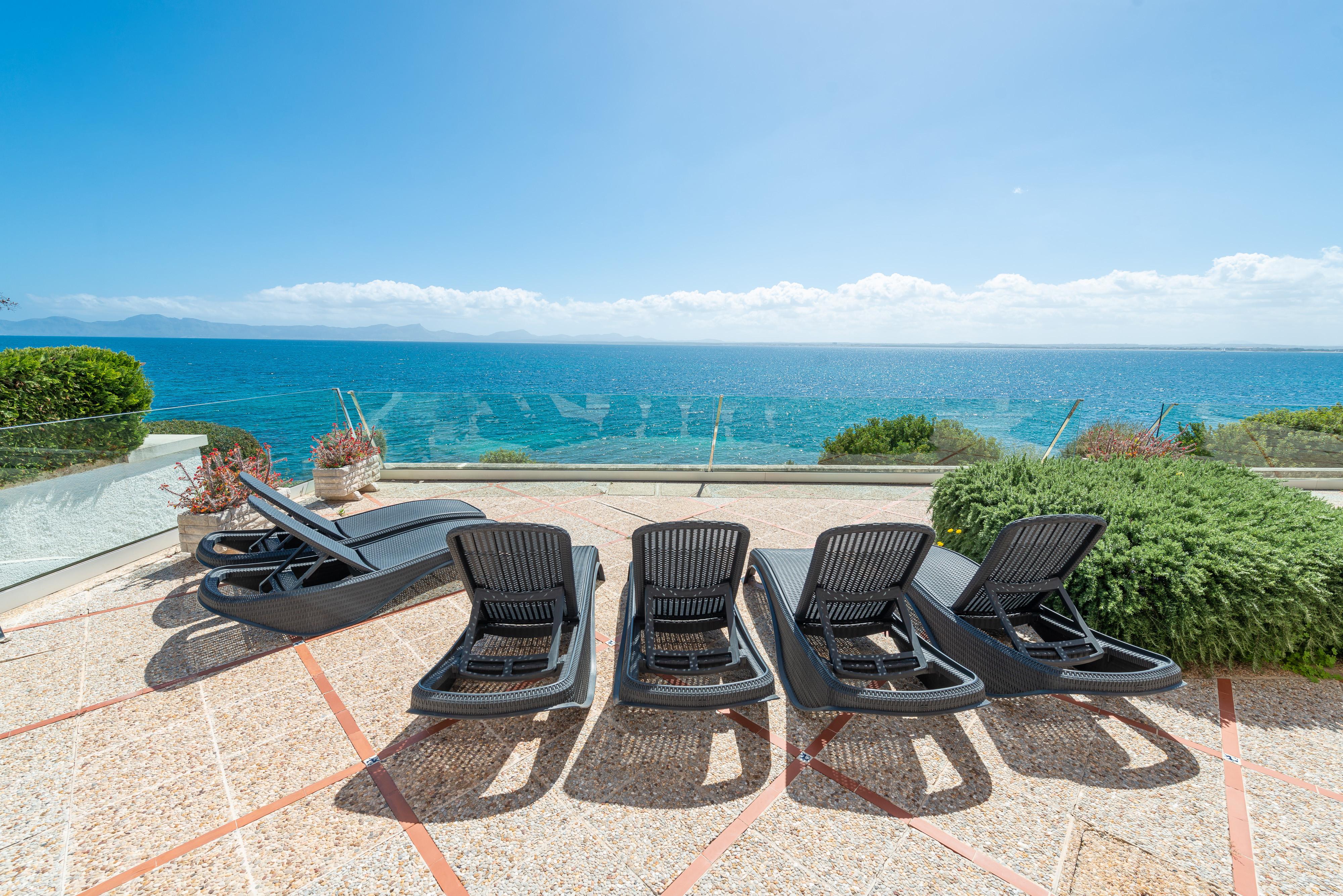 Property Image 1 - VILLA CAN TORRENS - Chalet with sea views in Alcanada. Free WiFi