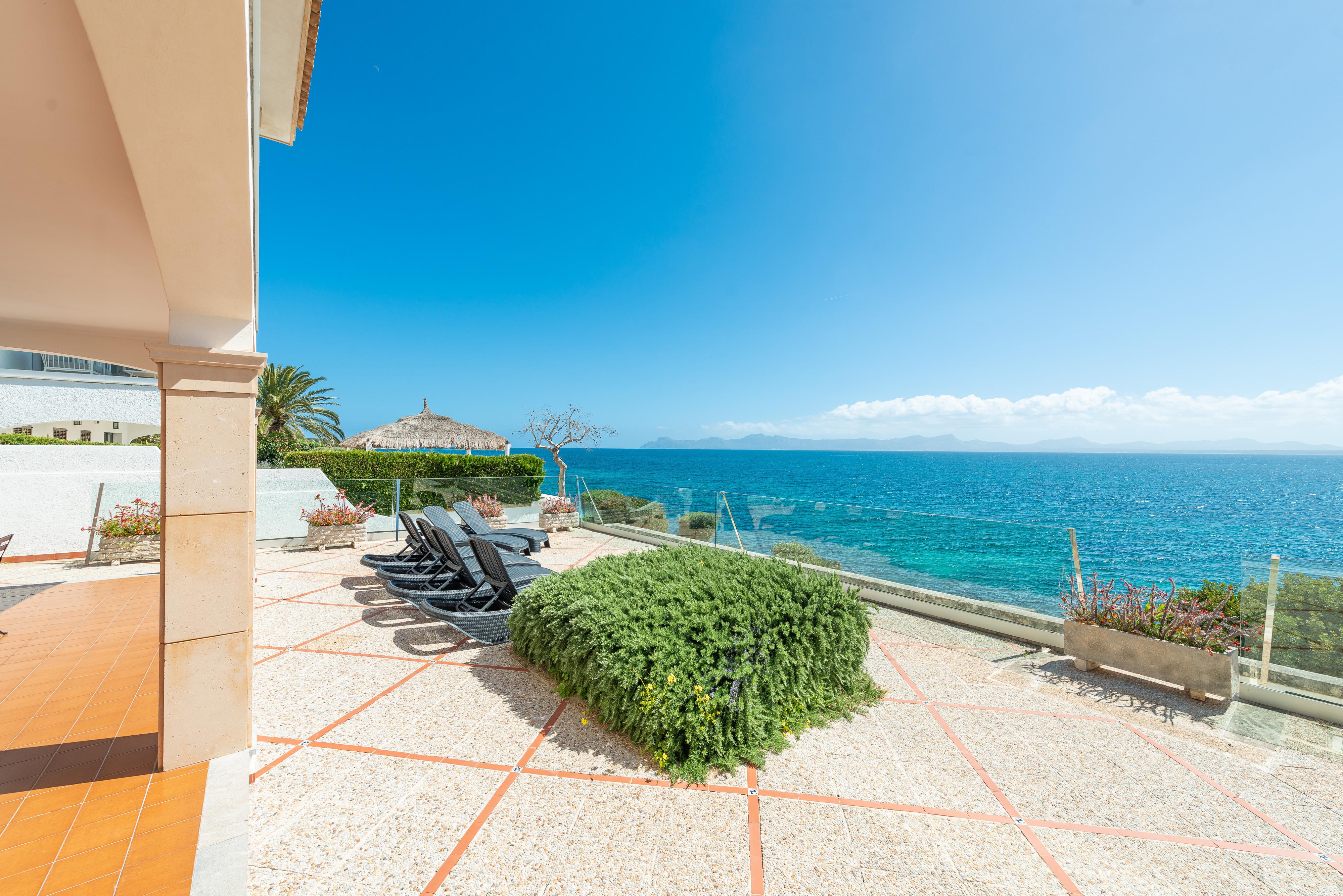 Property Image 2 - VILLA CAN TORRENS - Chalet with sea views in Alcanada. Free WiFi