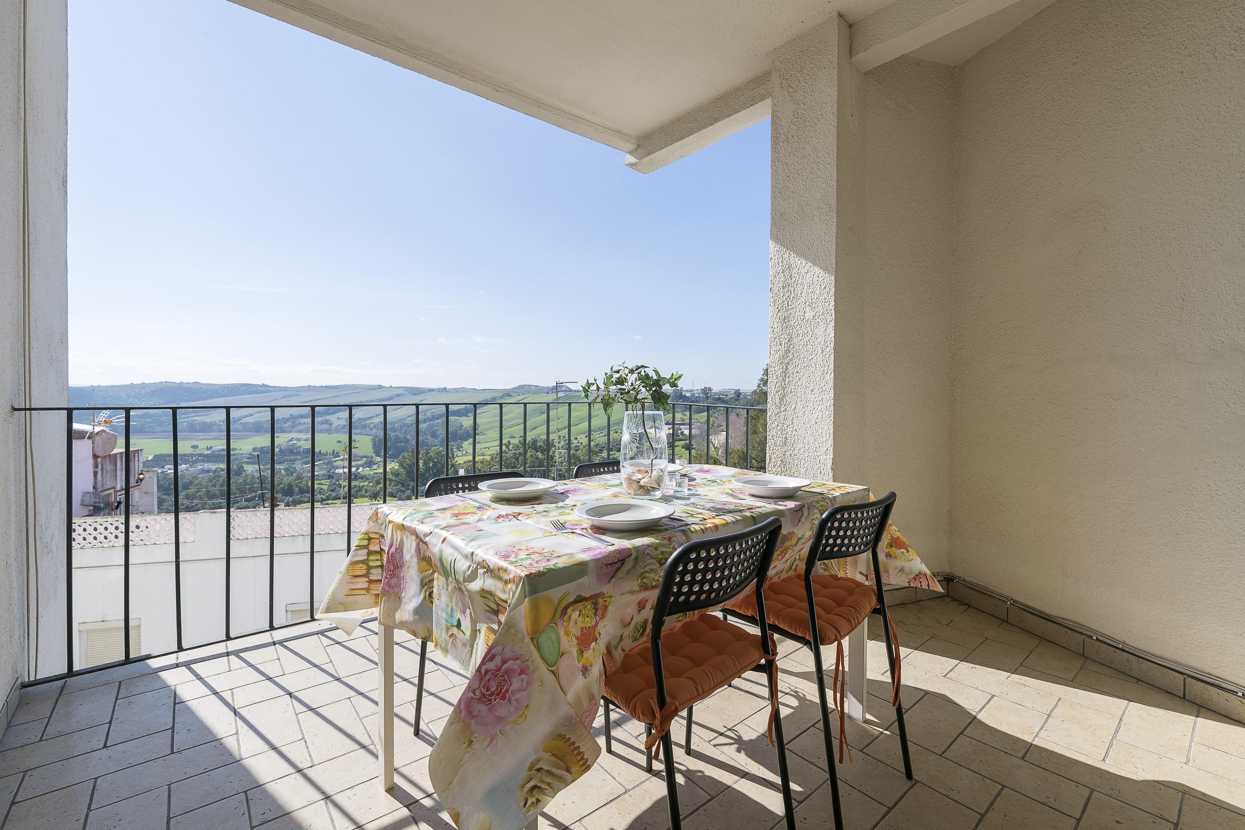 Property Image 1 - BOLICHES - Cosy apartment in Arcos de la Frontera with free WiFi.