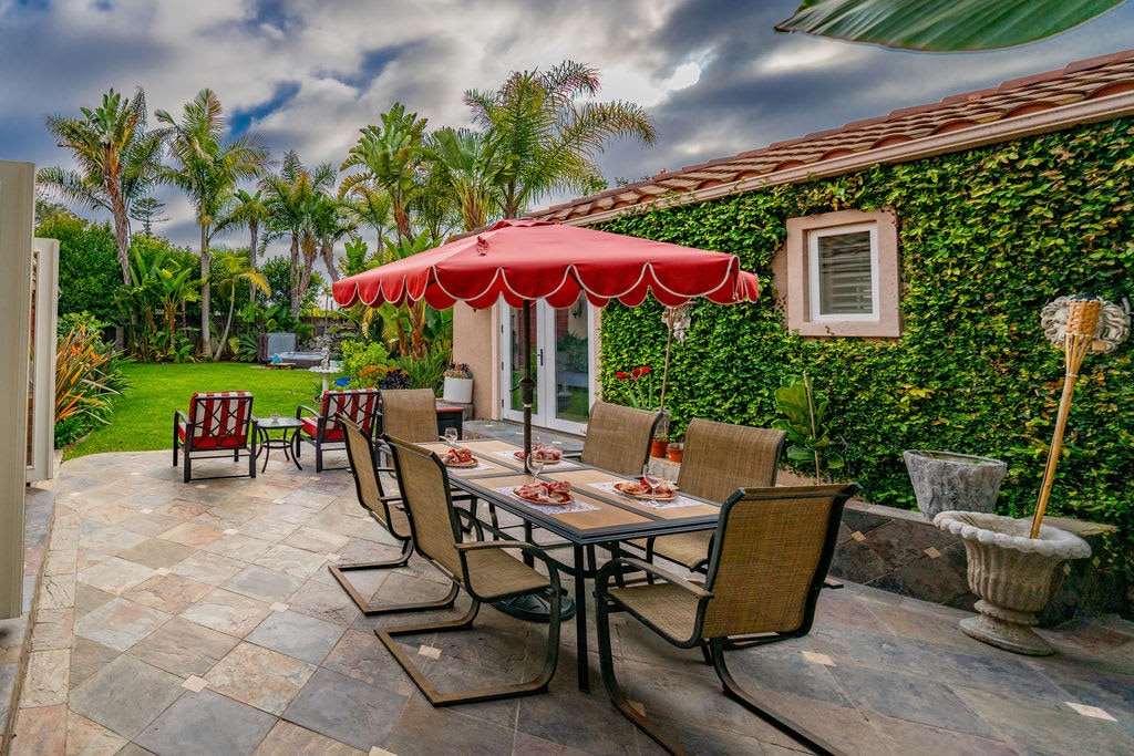 Enjoy a delightful outdoor dining experience on our spacious patio, where you can savor your meal while soaking in the refreshing breeze drifting in from La Jolla Cove.